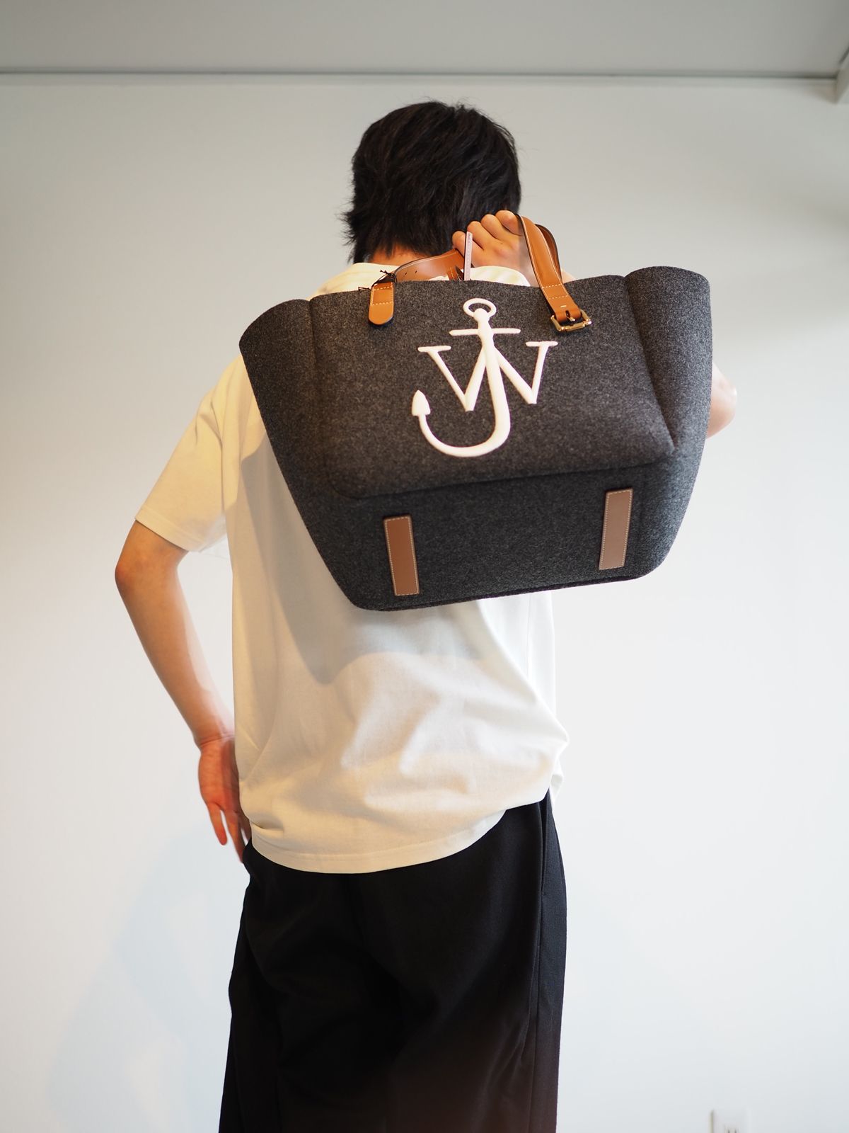 JW ANDERSON - ラスト1点 / BELT TOTE BAG / ベルト トート
