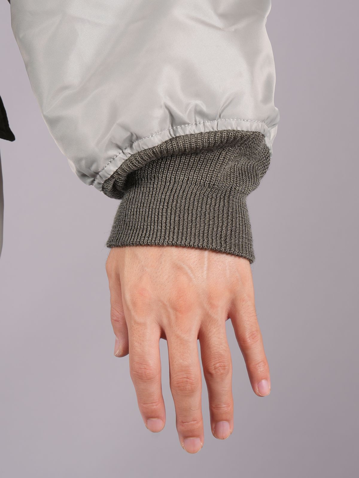 【ラスト1点】【限定】FACETASM x AVIREX PATCHED MA-1 JACKET / ファセッタズム x アヴィレックス パッチド MA-1 ジャケット [リバーシブル] (グレー/カーキ)