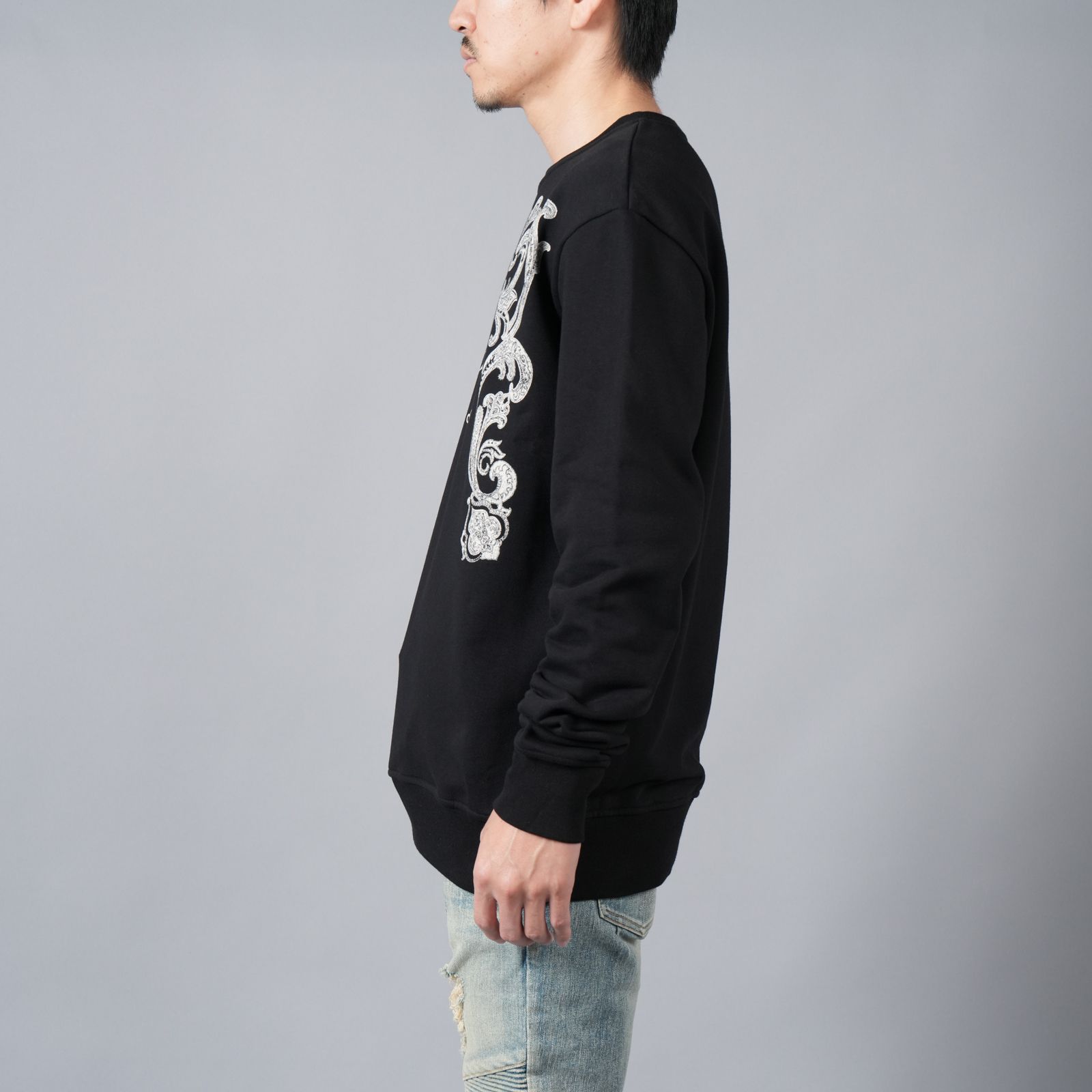 【ラスト1点】BALMAIN SIGNATURE PAISLEY PRINT SWEATSHT / バルマン シグニチャー ペイズリー プリント スウェットシャツ (ブラック)