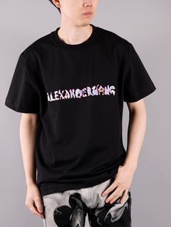 ラスト1点 / SHORT SLEEVE TEE WITH LOGO GRAPHIC / ショートスリーブTシャツ ウィズ ロゴ グラフィック (ブラック)
