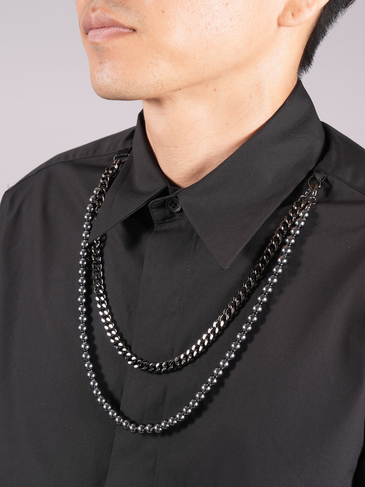 YUKI HASHIMOTO - PEARL NECKLESS ATTACHED SHIRTS / 長袖シャツ