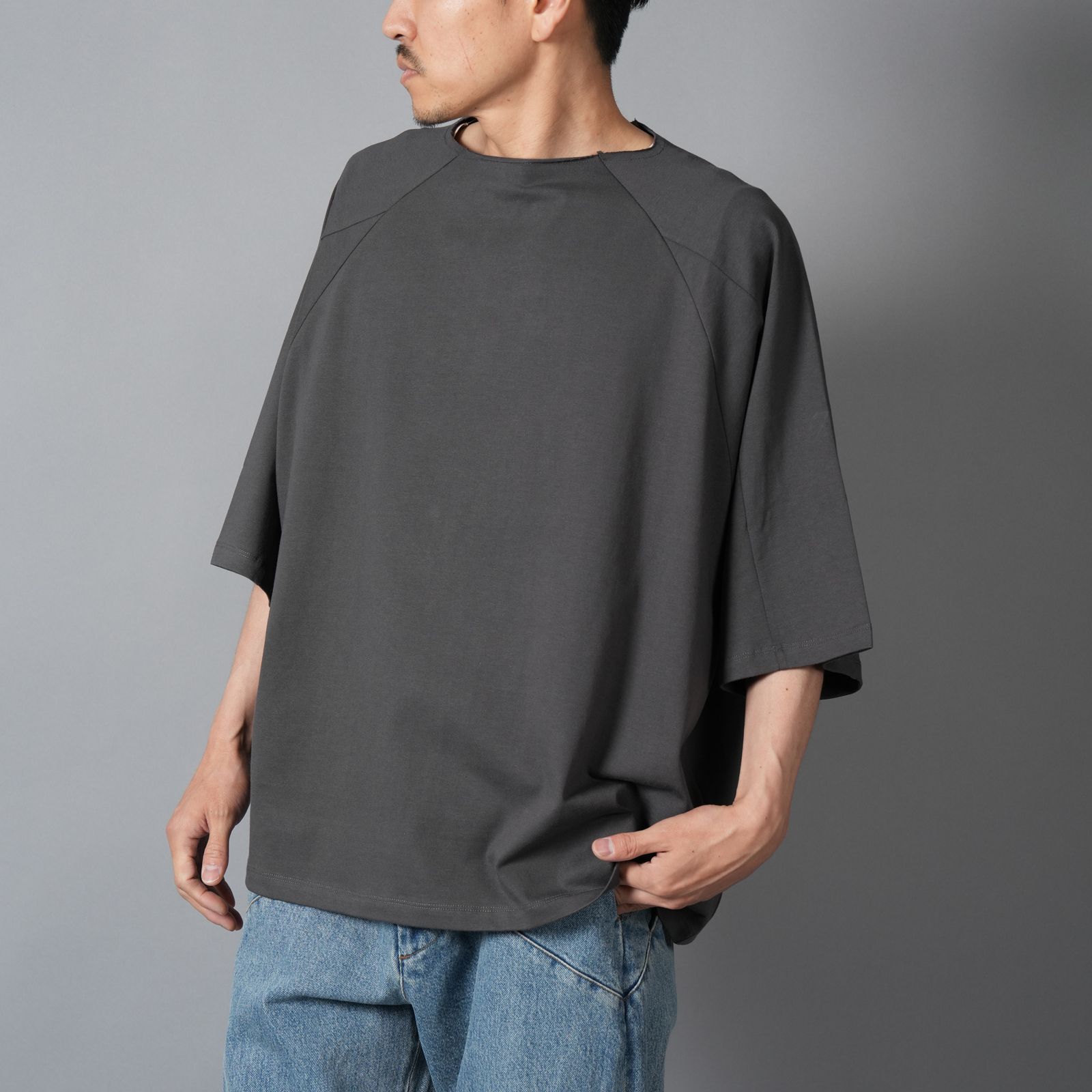 BOX CUT TEE / ボックスカットTシャツ (ミッドナイト)