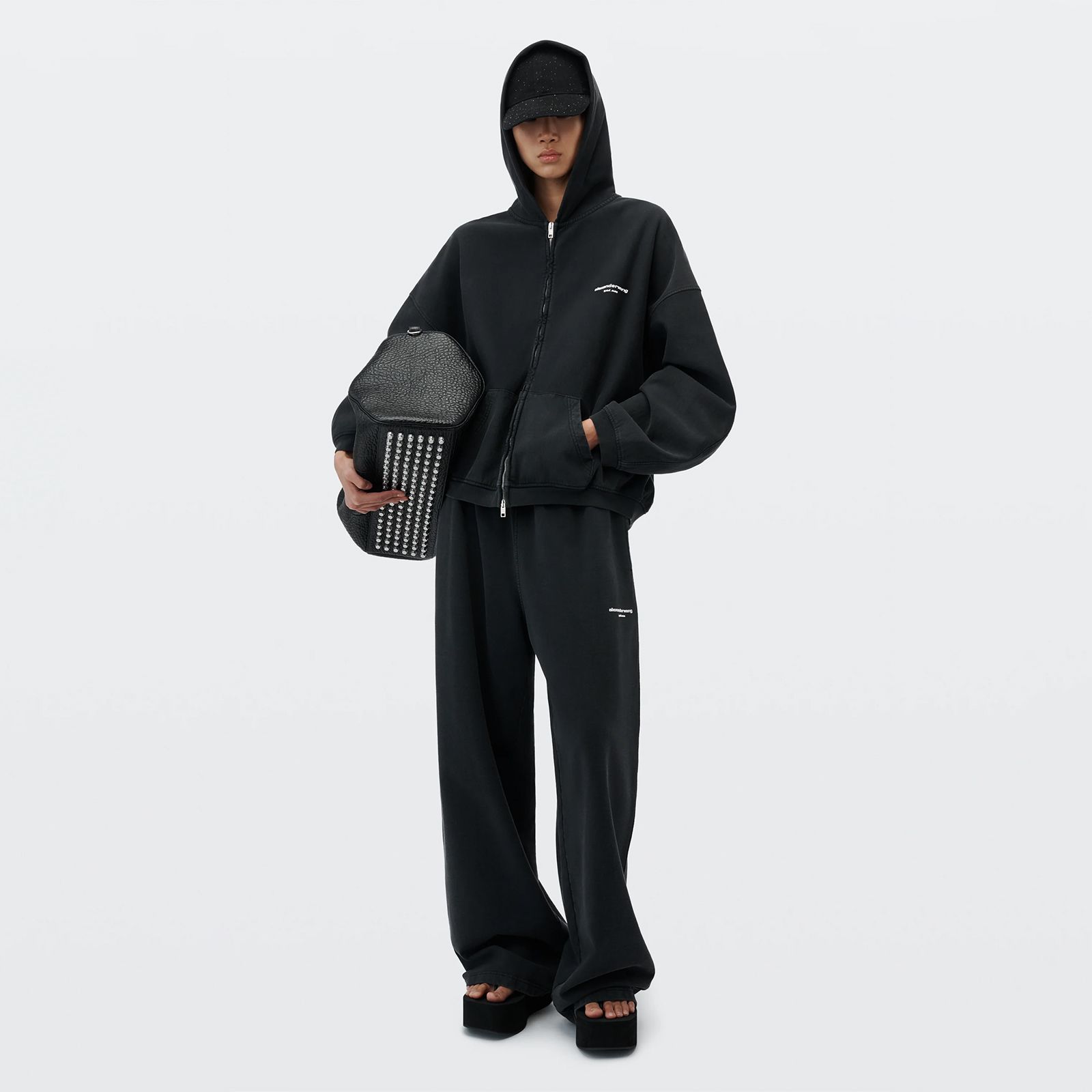 MID-RISE OVERSIZED SWEATPANT W/ LOGO PRINT / ミッドライズ オーバーサイズ スウェットパンツ (ウォッシュドブラック)