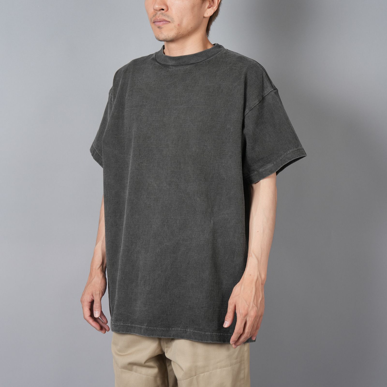 【残りわずか】TEE SHIRTS "PATCH" / Tシャツ (ブラック)
