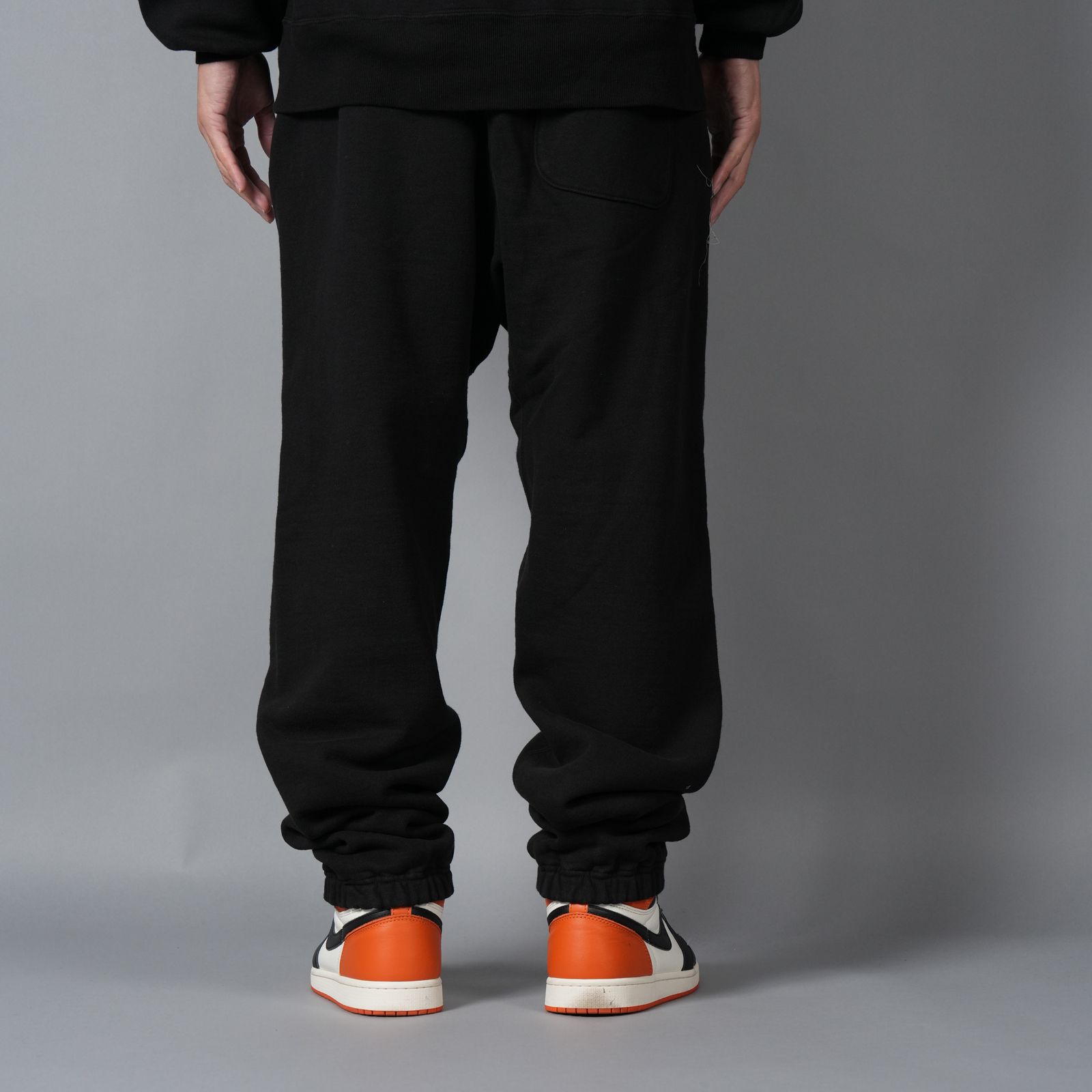 【残りわずか】SM-HR1-0000-C07 / KLF_SWEAT PANTS / KLF / BLACK / スウェットパンツ (ブラック)