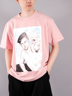 OVERSIZED PRINTED FACE T-SHIRT / オーバーサイズド プリンテッド フェイス Tシャツ (ピンク)