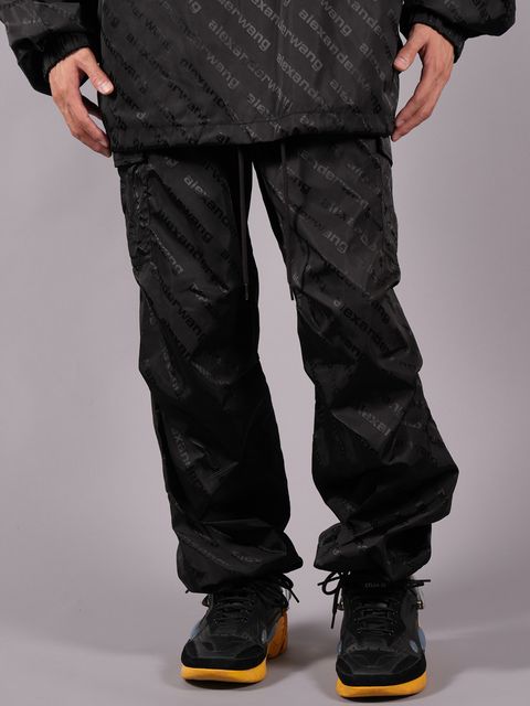 【ラスト1点】CARGO PANT IN JACQUARD TWILL NYLON / カーゴパンツ イン ジャガード ツイール ナイロン / ナイロンジャケット 【ユニセックス】(ブラック)