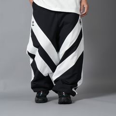 CHEVRON PUFFER NYLON TROUSER / ナイロントラウザー (ブラック/ホワイト)