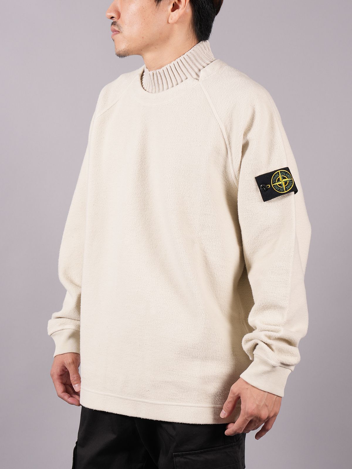 在庫特価stone island ラグラン切替クルーネックニット M トップス