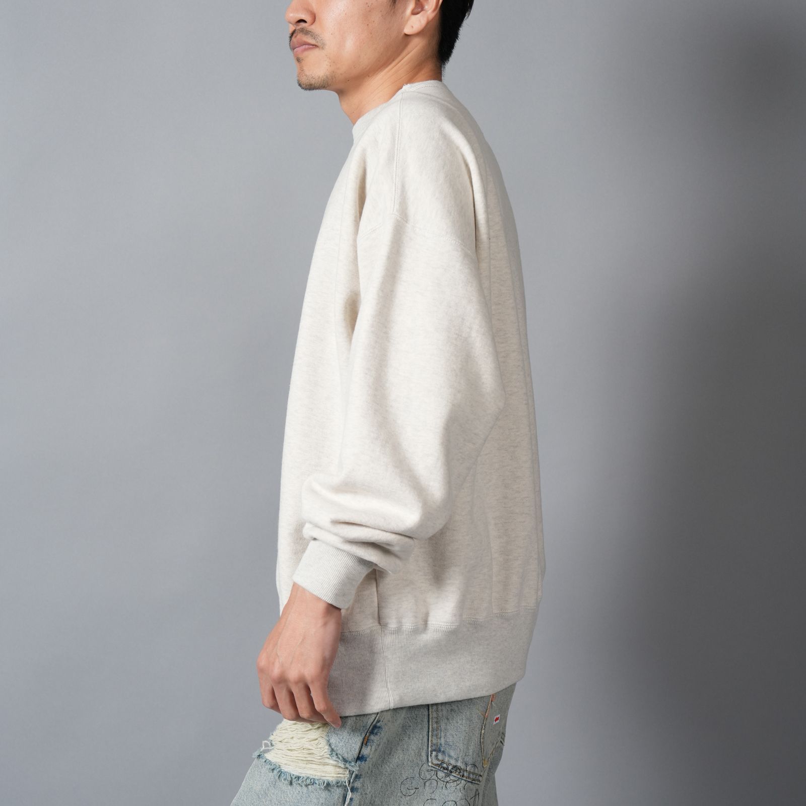 PRINTED CREW NECK(CIGAR) / スウェット・トレーナー (エクリュ)