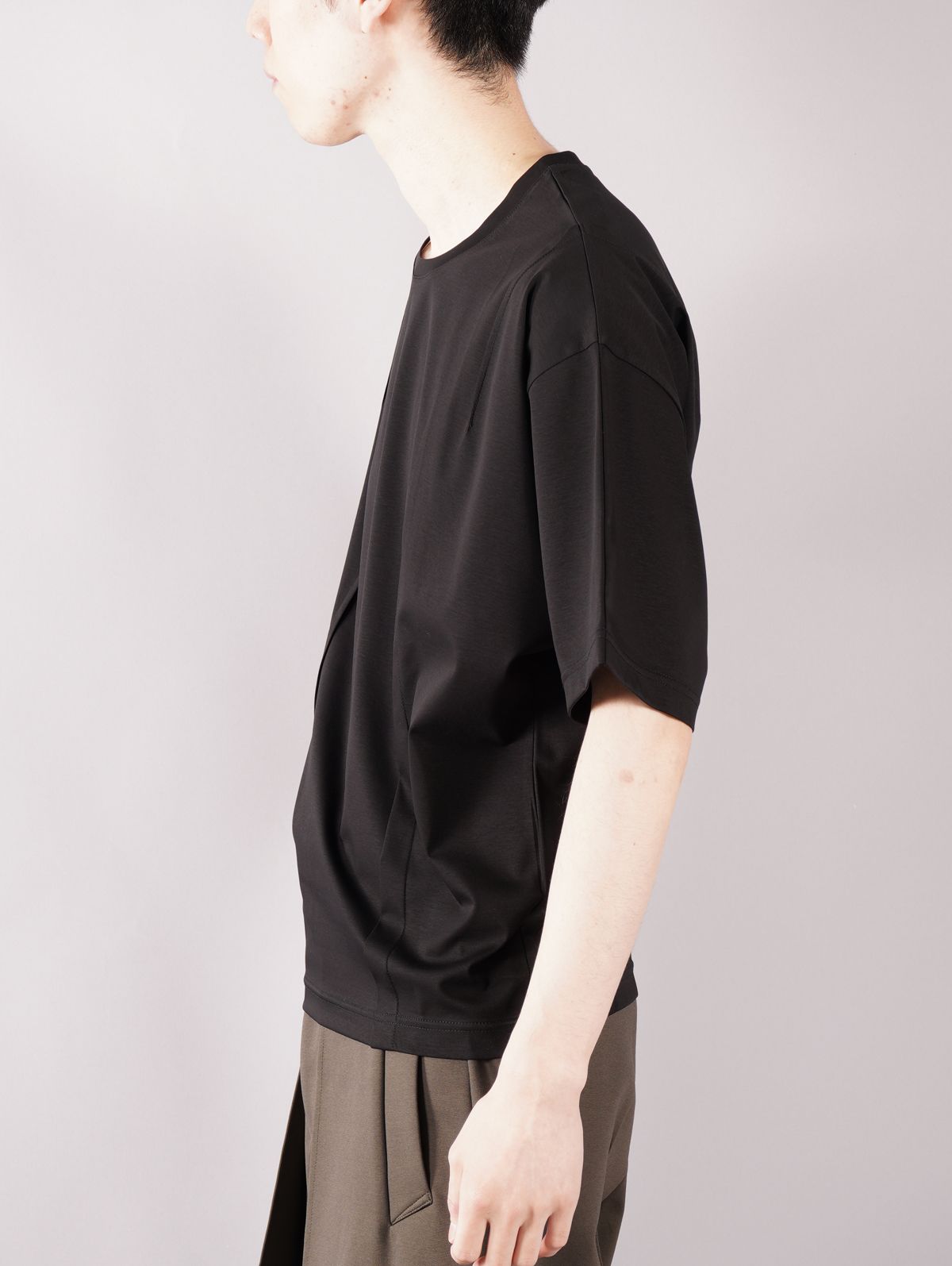 【ラスト1点】T-SHIRTS / 無地 シルク Tシャツ / ブラック