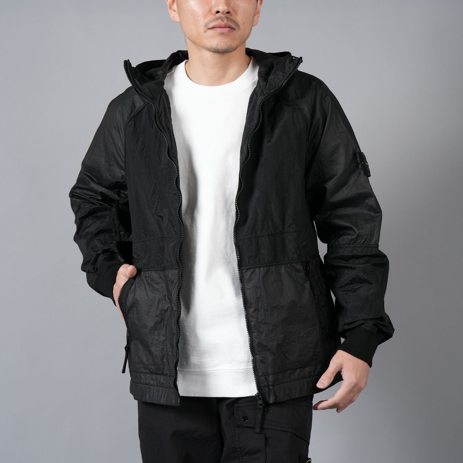 STONE ISLAND - 【ラスト1点】42020 NYLON METAL WATRO-TC IN ECONYL ...