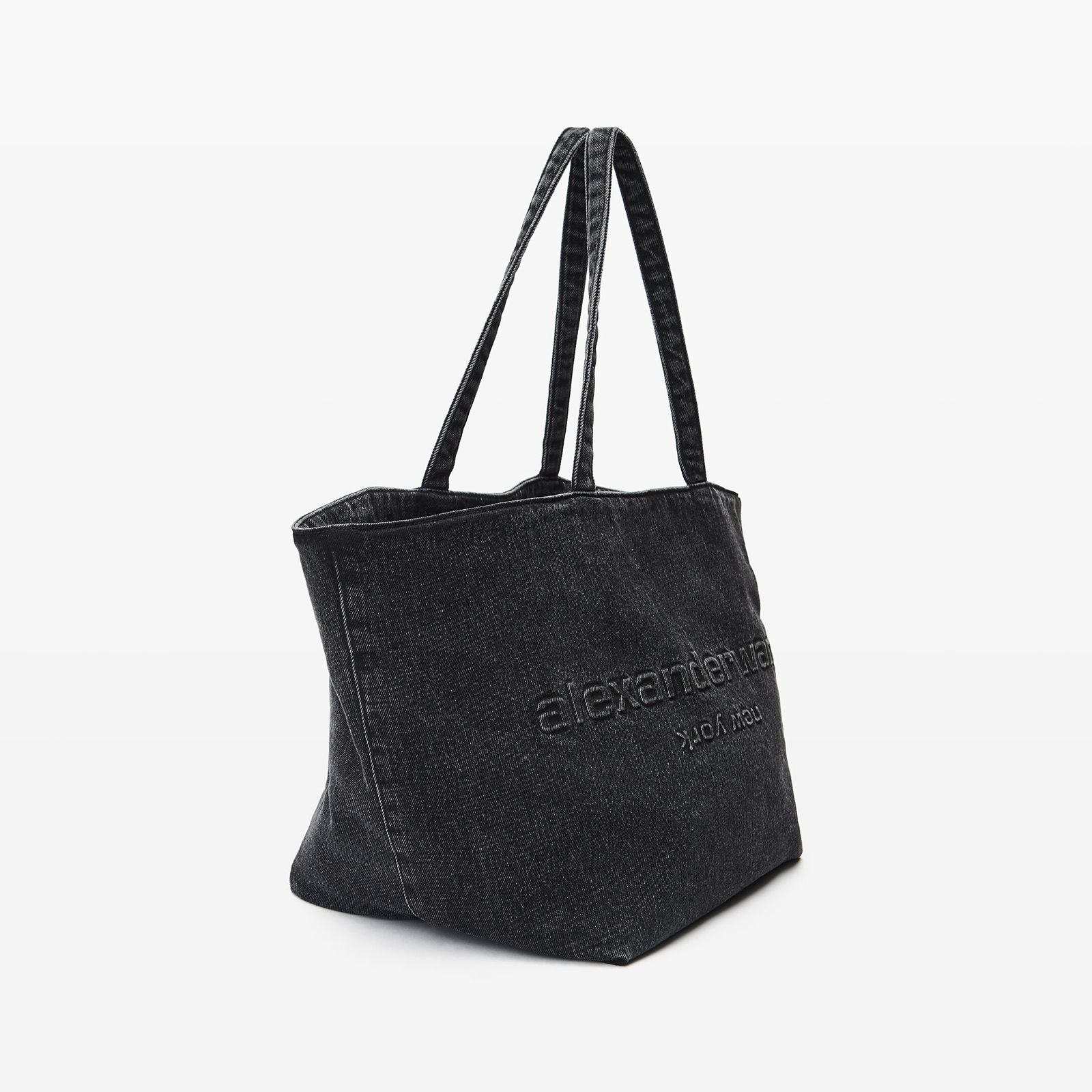 ALEXANDER WANG ロゴ Punch コットン デニム トート バッグ Shop Alexander Wang - Punch Denim Logo Tote Bag | Saks Fifth