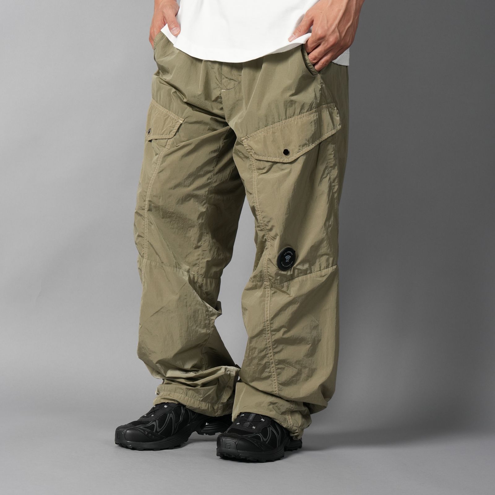 CHROME-R BOXY SEAMLESS CARGO PANTA / カーゴパンツ (フォールンロック)