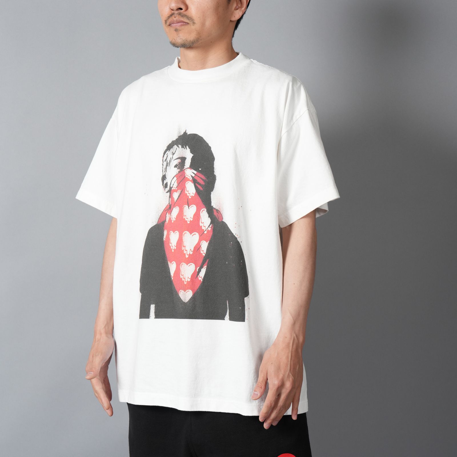 【残りわずか】【コラボ】EU-MK8-0000-C31 / EU DK MASK SS TEE / WHITE / Tシャツ (ホワイト)