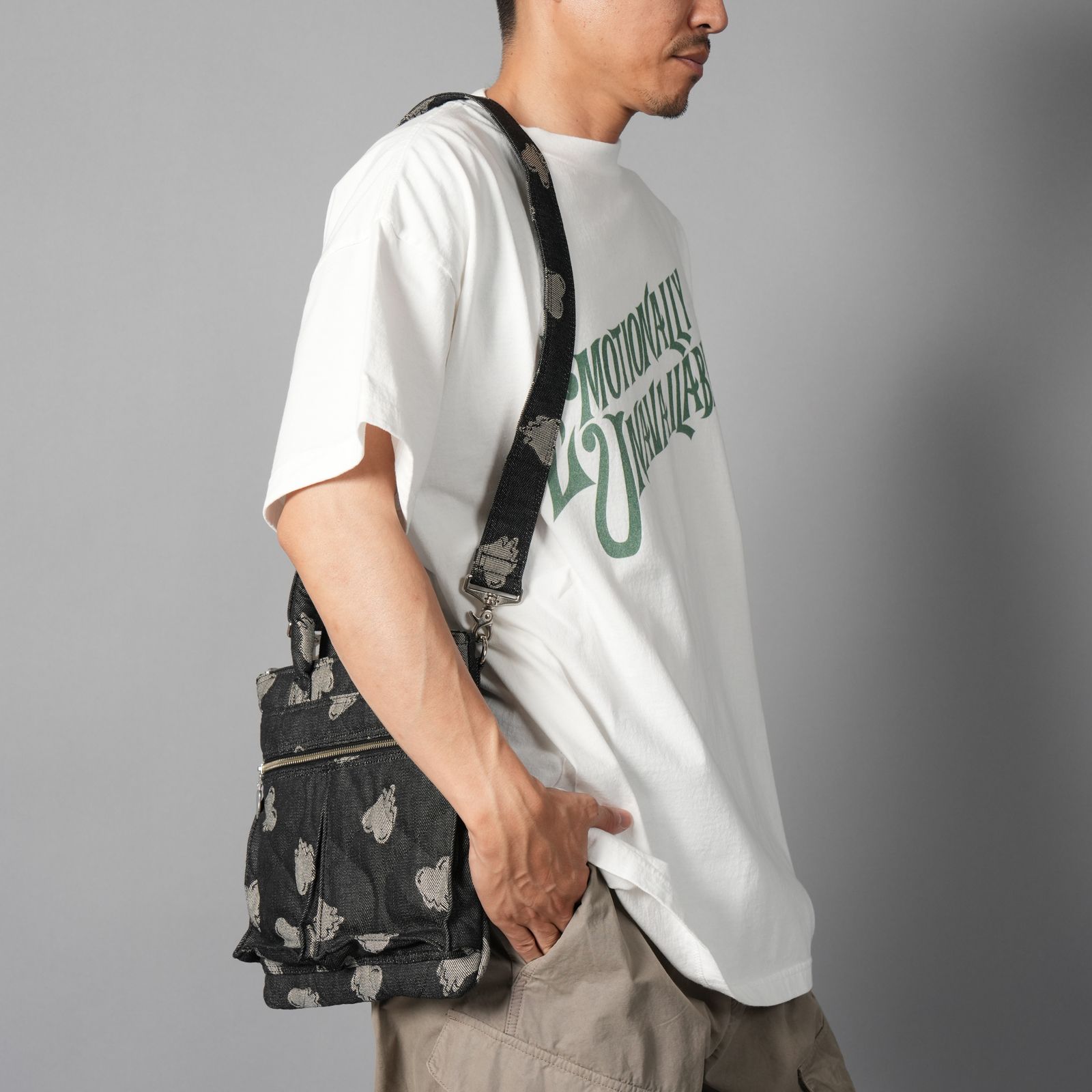 EU-MK1-0000-067 / EU HEART HELMET BAG  / ヘルメットバック (ブラック)