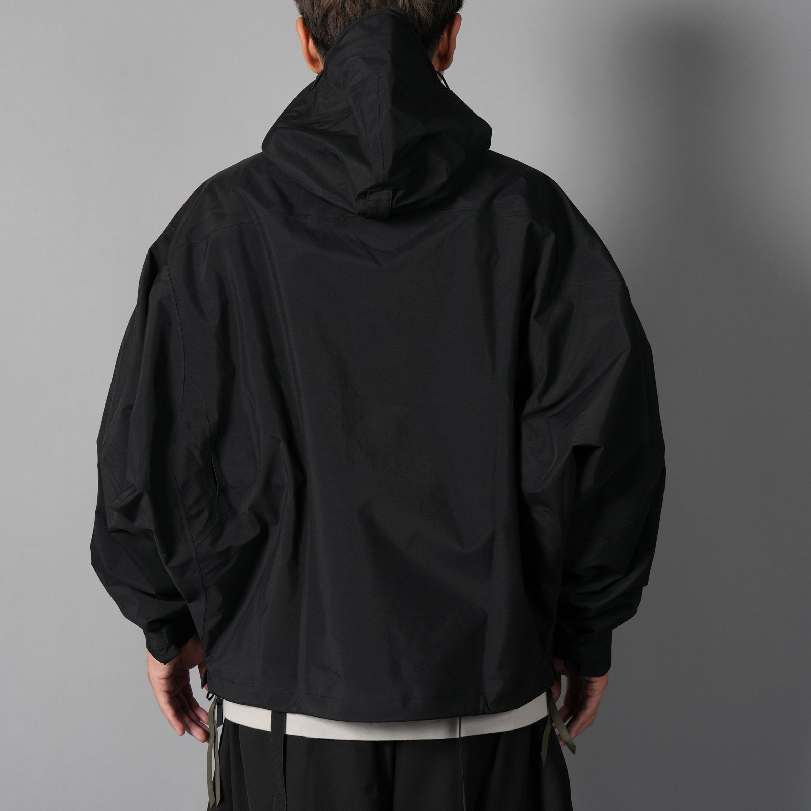J129-GT / 3L Gore-Tex jacket  / ナイロンジャケット[ウルトラワイドフィット][プロシェル](ブラック)