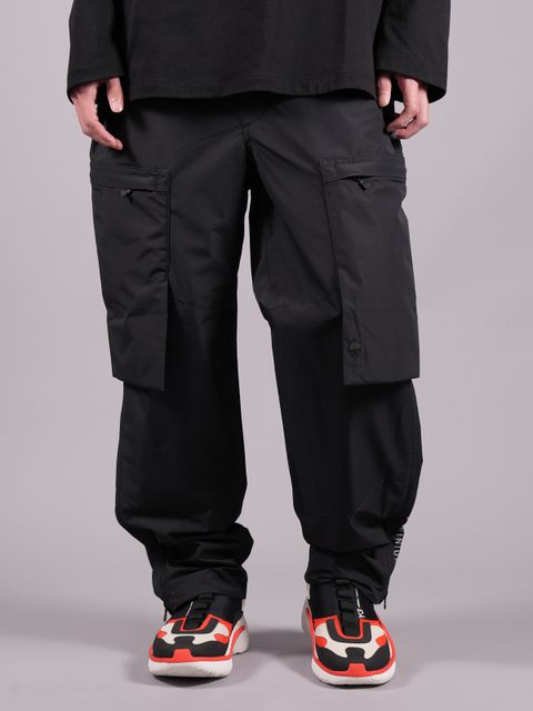 【ラスト1点】GORE-TEX INFINIUM 2L TROUSERS / ゴアテックス カーゴパンツ / ブラック / 防水・防風
