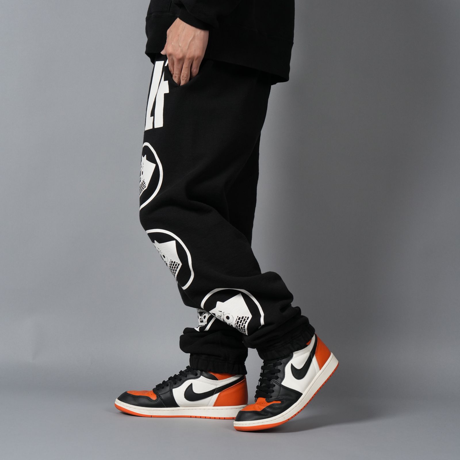 【残りわずか】SM-HR1-0000-C07 / KLF_SWEAT PANTS / KLF / BLACK / スウェットパンツ (ブラック)