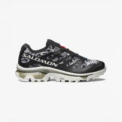 【ラスト1点】XT-4 OG NEEDLEPOINT Black/Icicle/Deep Lichen Green / スニーカー (ブラック)