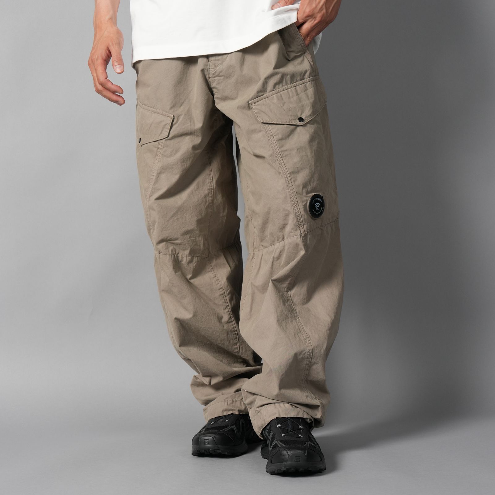 MICROREPS BOXY LENS CARGO PANTS / カーゴパンツ (フォールンロック)