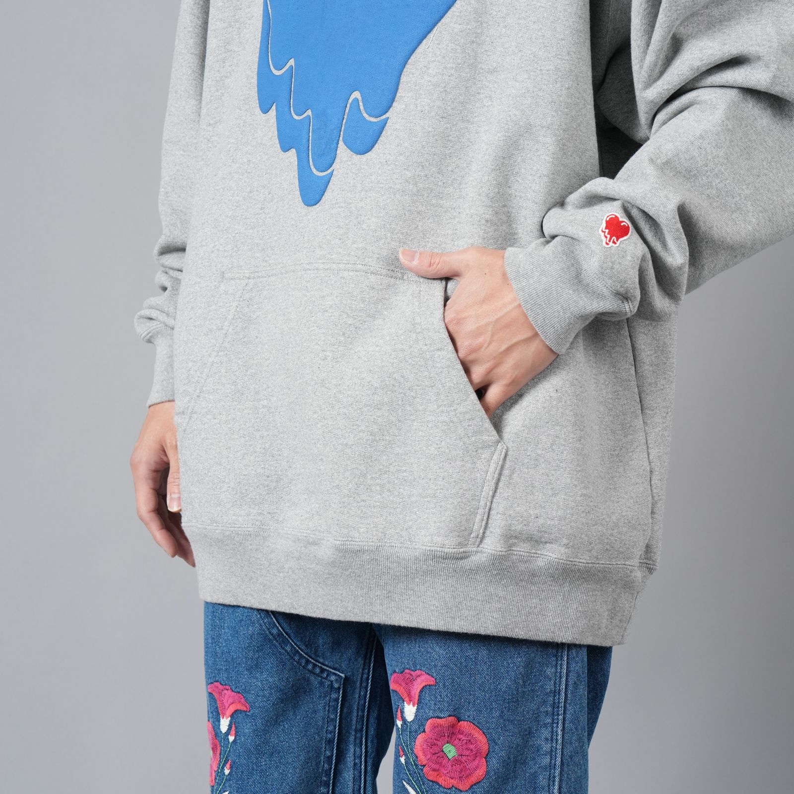 【ラスト1点】 HEART LOGO HOODIE /  ハートロゴ フーディー (グレー)