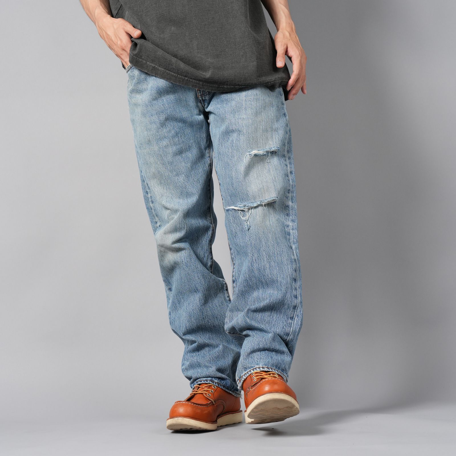 BASICKS - BASICKS x Vintage Levi's Heart Pocket Damage Denim BASICKS - BASICKS x Vintage Levi's Heart Pocket Damage Denim