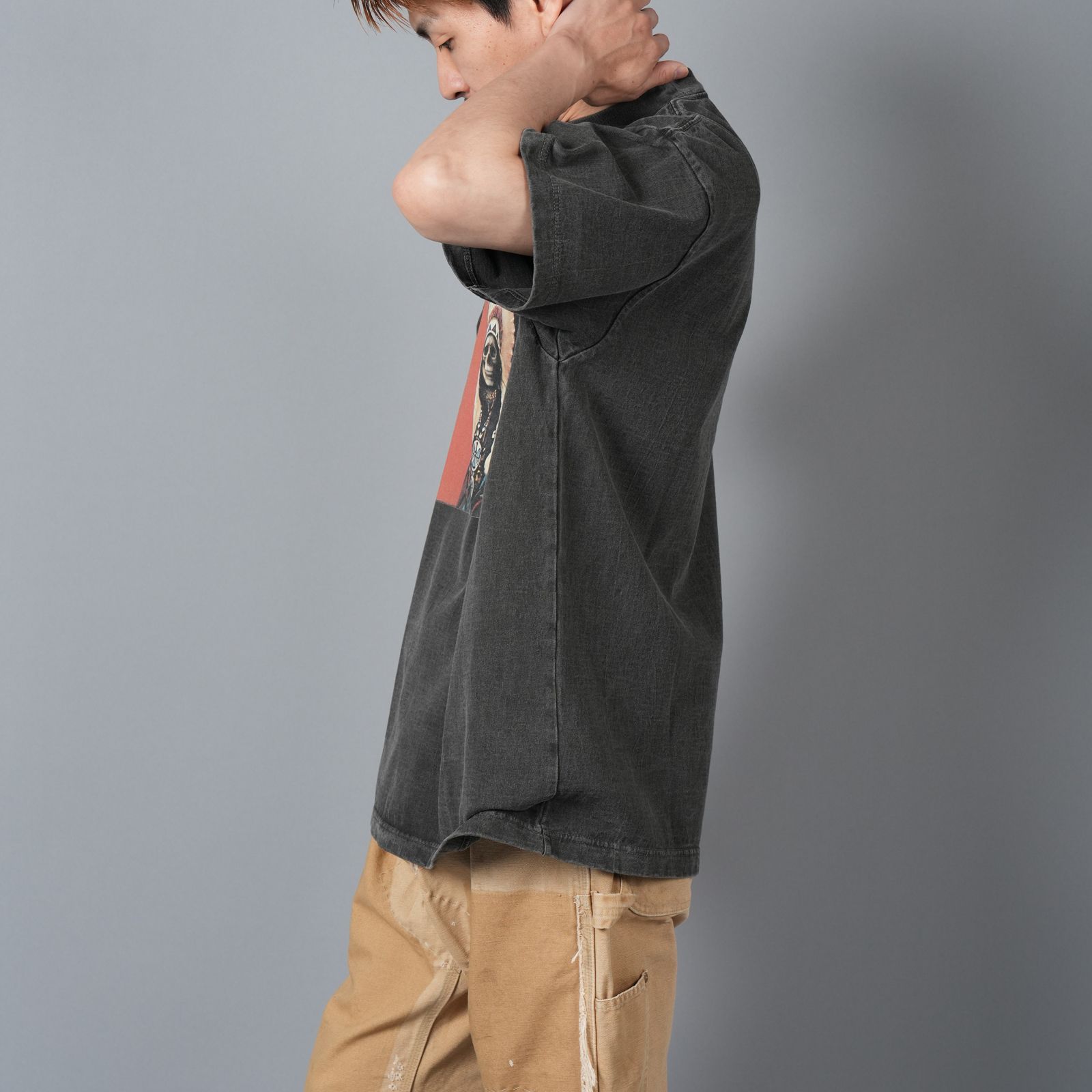 【残りわずか】PRINTED TEE SHIRTS "CHIEF" / プリントTシャツ ラストマン チーフ / Tシャツ (ブラック)