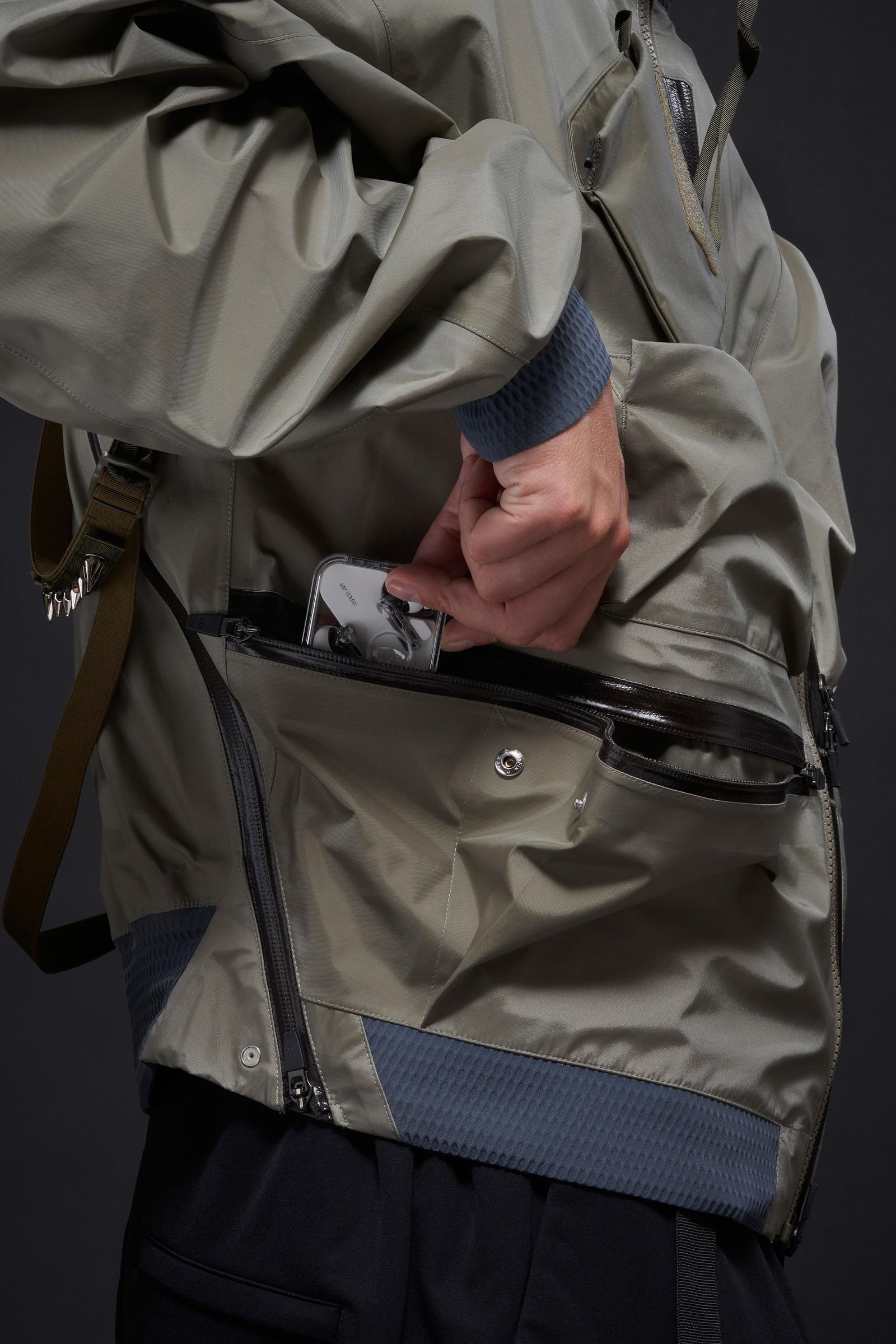 【ラスト1点】 J123A-GT / 3L Gore-Tex Interops Jacket Gen. 1 / ゴアテックス インターロプスジャケット  [ゴアテックス プロ][ワイドフィット] (アルファグリーン)