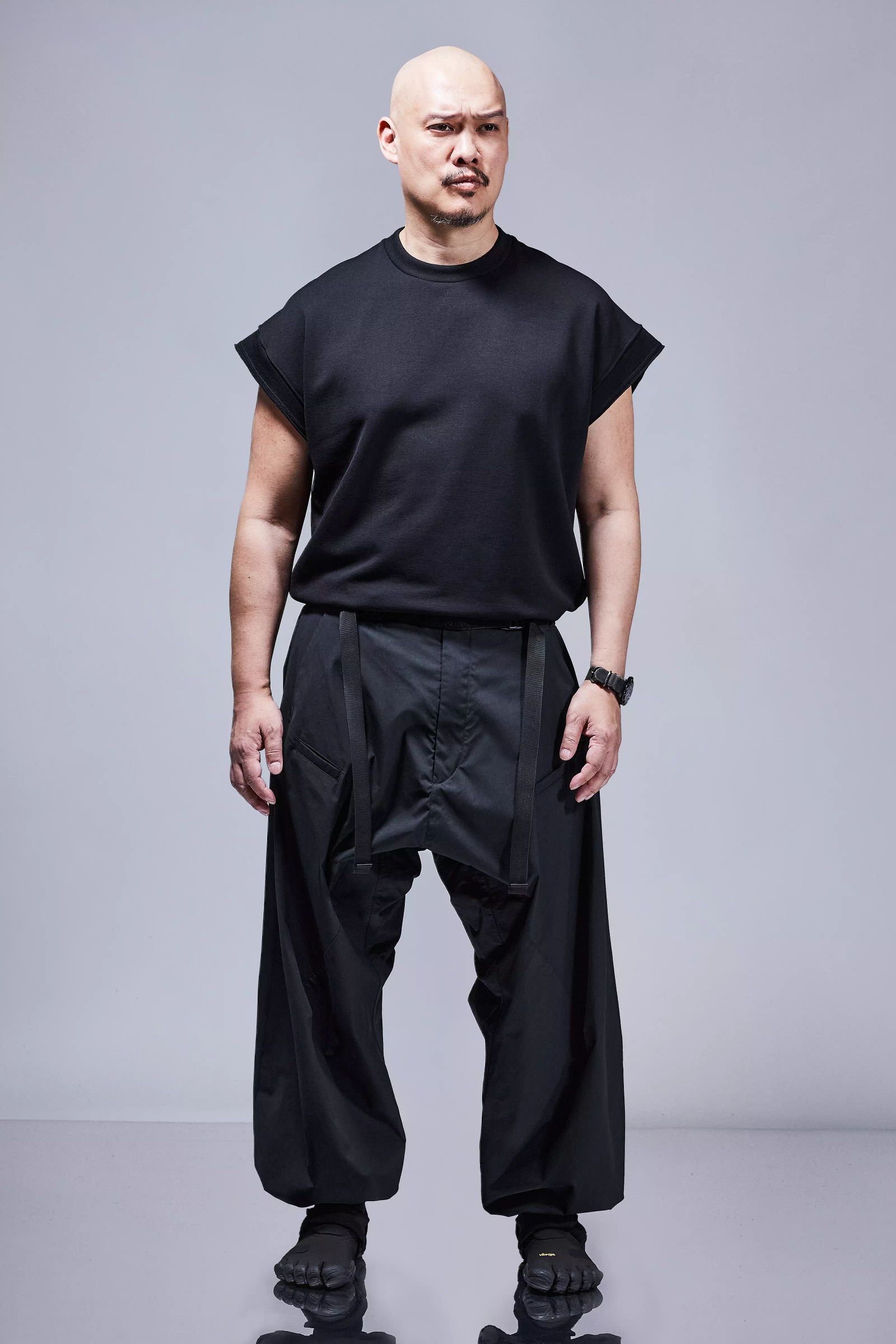【ラスト1点】P30BL-E / Encapsulated Nylon Ultrawide Drawcord Trouser Gen. 1 / ナイロン ウルトラワイド ドローコード カーゴトラウザー [ウルトラワイドフィット](ブラック)