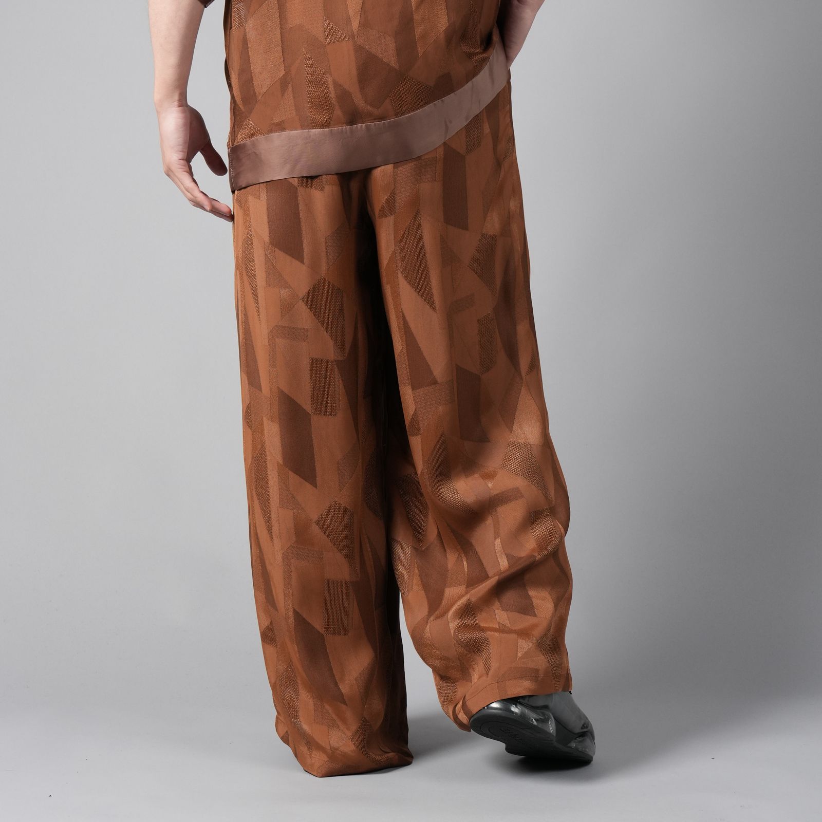 【ラスト1点】RAYON CUPRA TROUSERS / レーヨン キュプラ トラウザーズ (ブラウン)