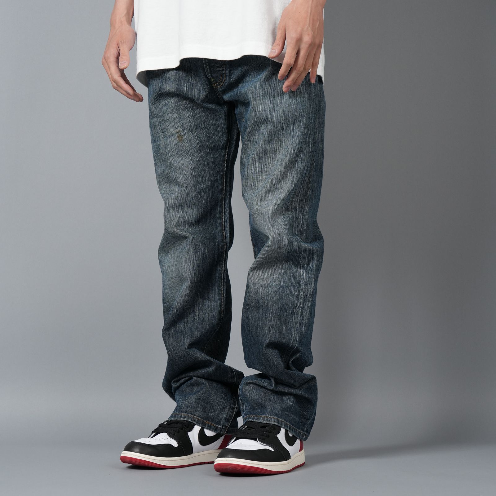 【ラスト1点】BASICKS x Vintage Levi's Heart Pocket Denim / ハートポケットデニム [32インチ] (ブルー)
