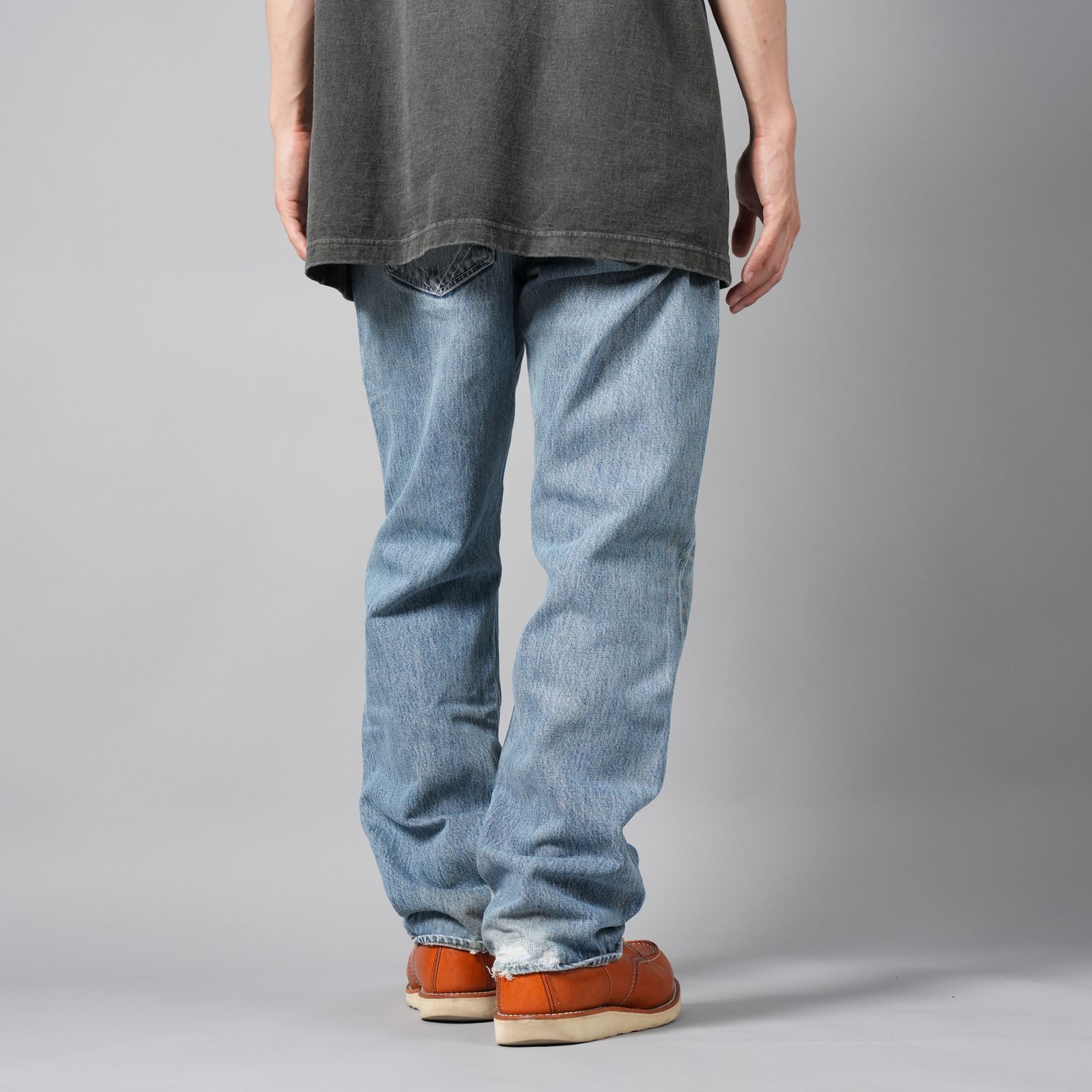 BASICKS - BASICKS x Vintage Levi's Heart Pocket Damage Denim