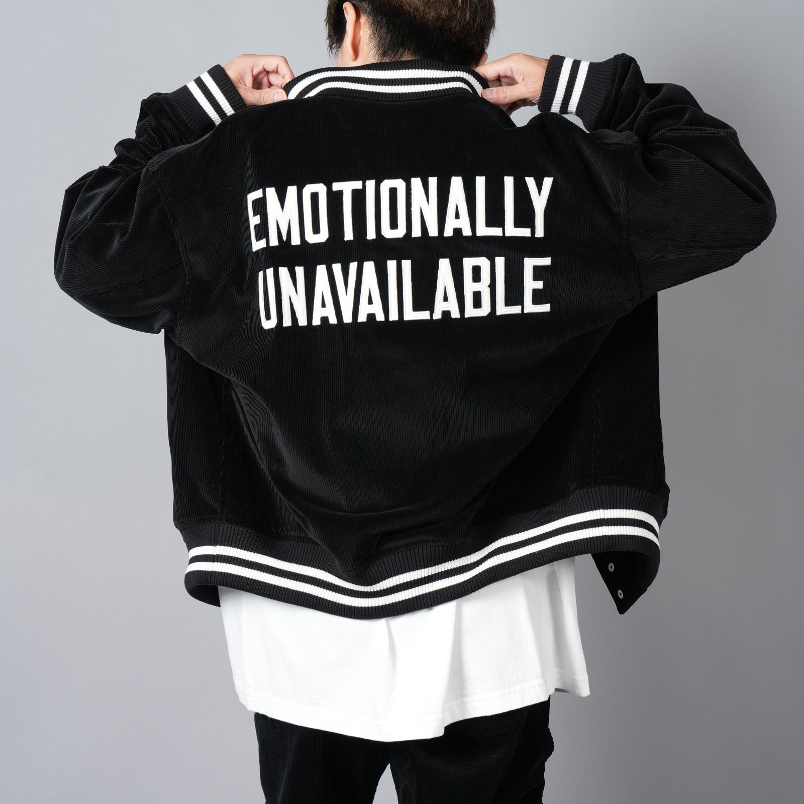 EMOTIONALLY UNAVAILABLE スタジャン　Mサイズ EMOTIONALLY UNAVAILABLE スタジャンMサイズ