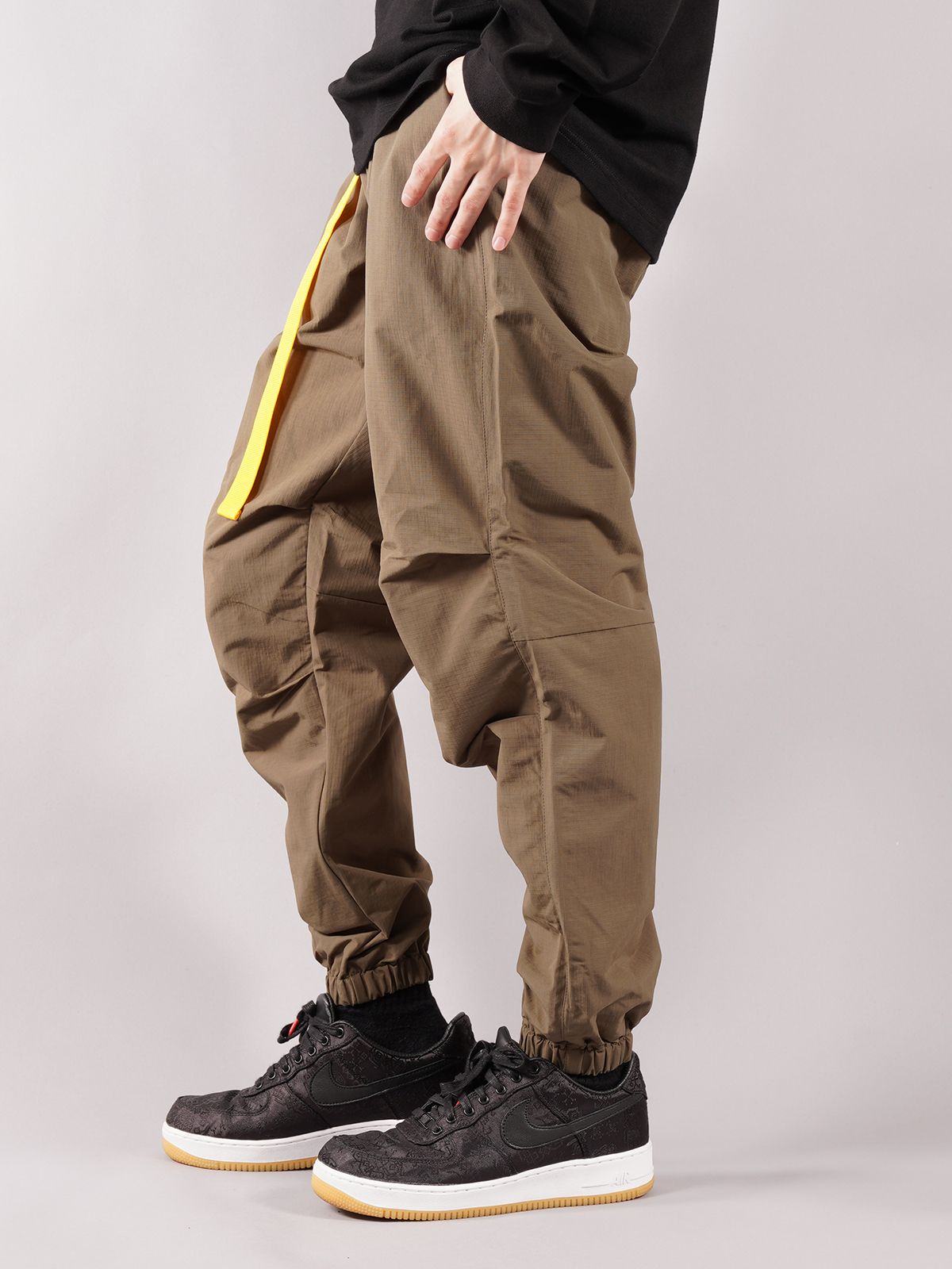 ラスト1点 / BUCKLE RIPSTOP PANTS / バックル リップストップ パンツ (グリーン)