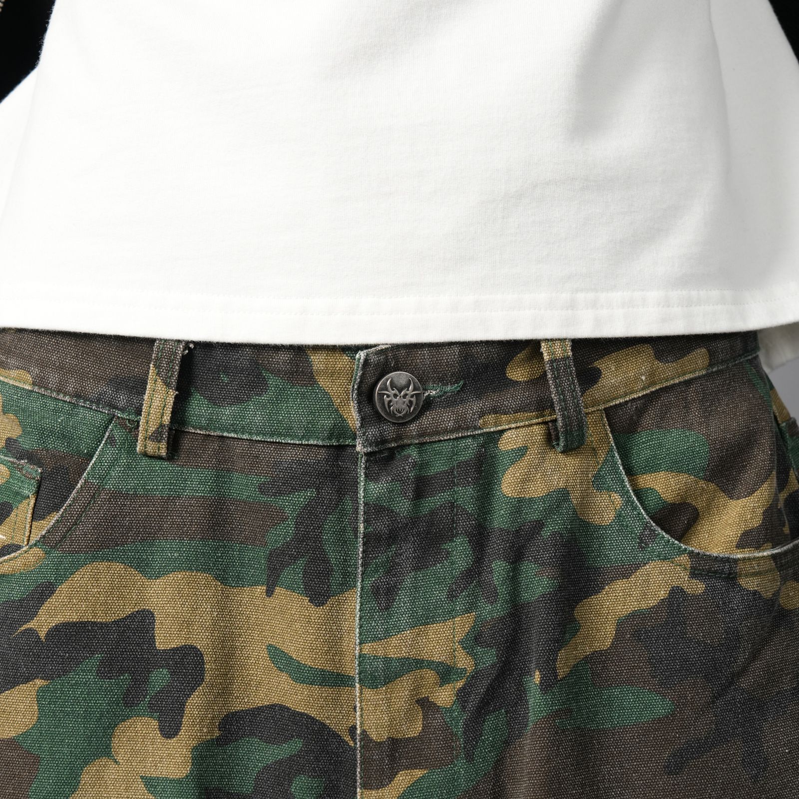 【ラスト1点】 3D Tribal Denim Five-pocket Shorts / スリーディトライバル デニム ファイブポケット ショーツ (ウッドランドカモ)