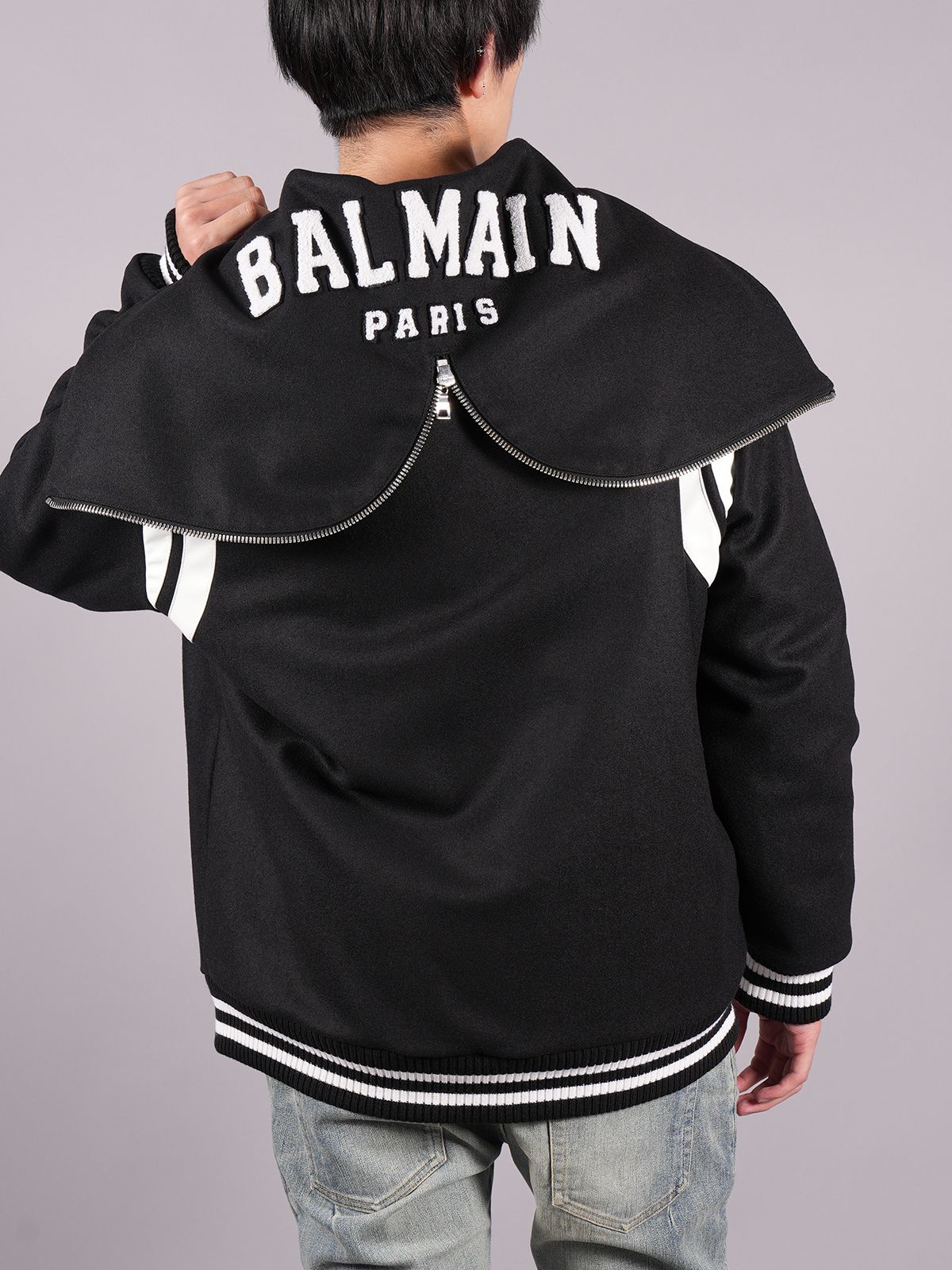 BALMAIN PARIS フードベスト ブラック（XS）
