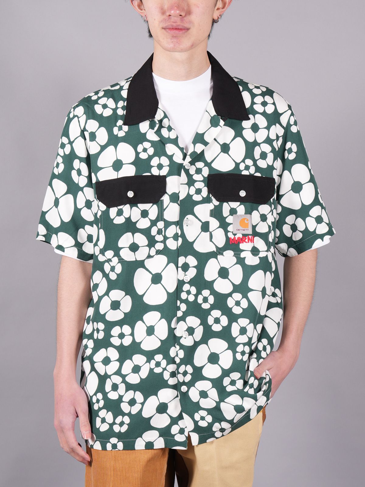 MARNI - 【ラスト1点】 MARNI X CARHARTT WIP - GREEN SHORT-SLEEVED FLORAL SHIRT /  半袖シャツ (フォレストグリーン) | Confidence