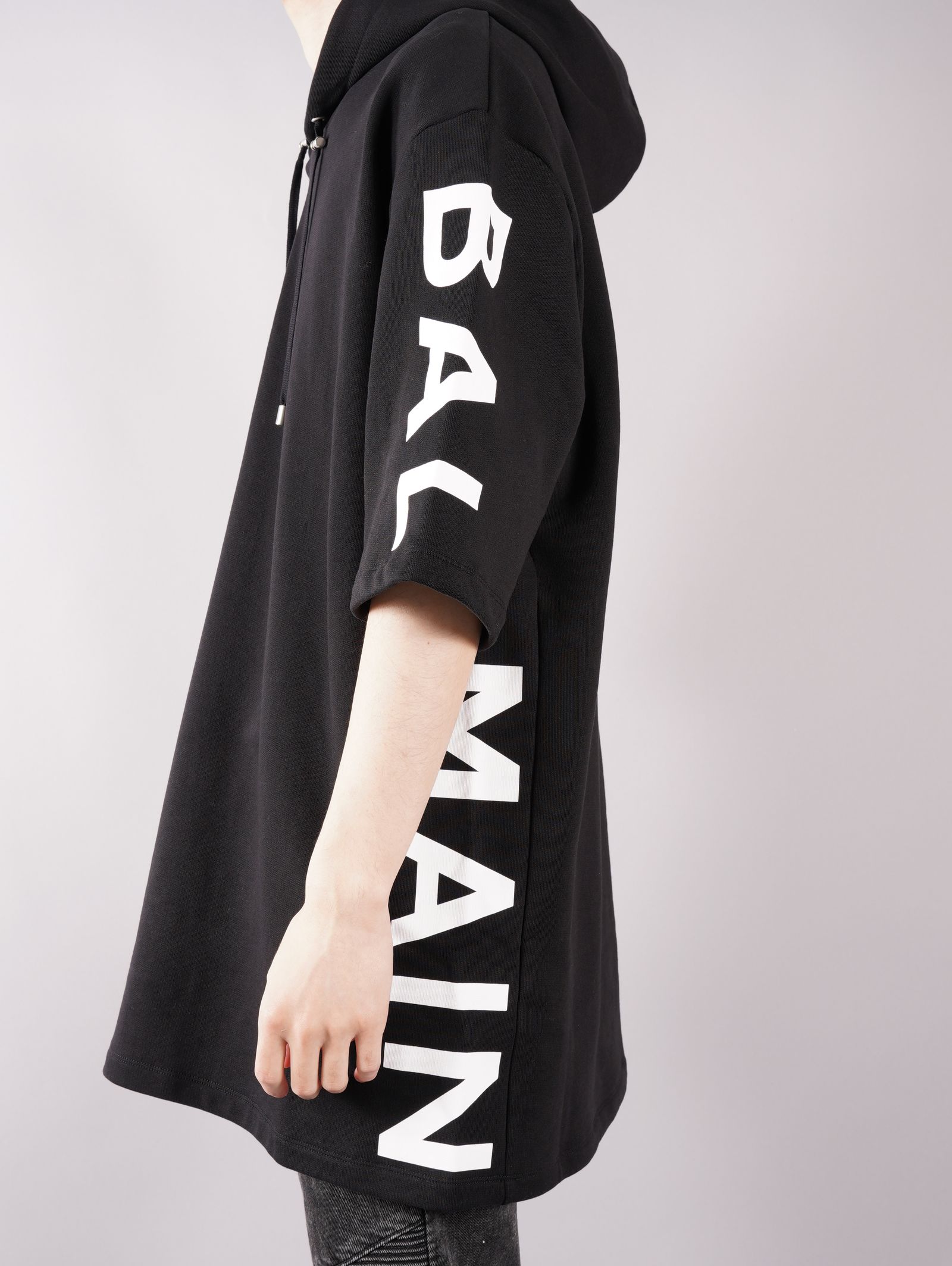 BALMAIN - 【ラスト1点】BH1 C&S HOODIE BALMAIN LOGO SS / ロゴ ...