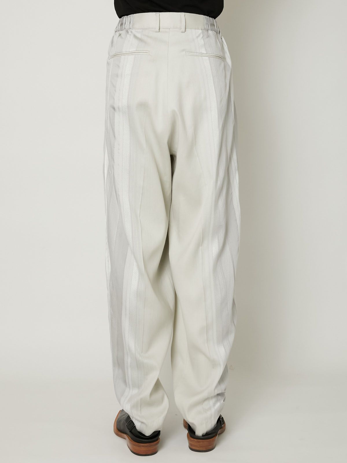 TWO TUCK TROUSERS / ツータック トラウザーズ / パンツ  (ベージュ)