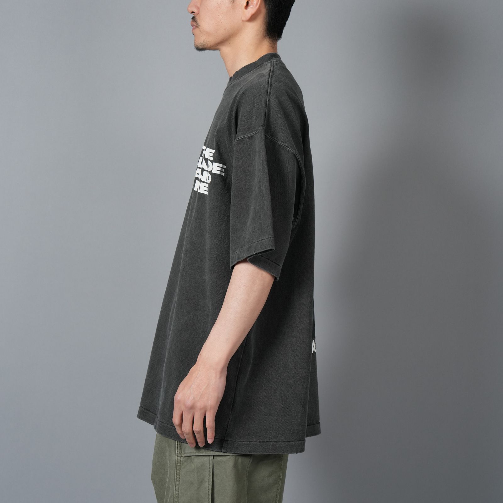 【ラスト1点】[BLEACH / ブリーチ]  TBLM24AM008 / S/S T-Shirt (ZANPAKUTOU) / Tシャツ (ブラック)