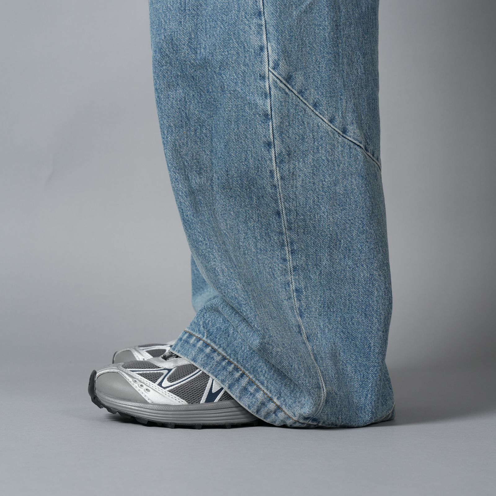 DENIM 410 WORKWEAR JEANS / デニムパンツ (ヴィンテージタイブルーウォッシュ)