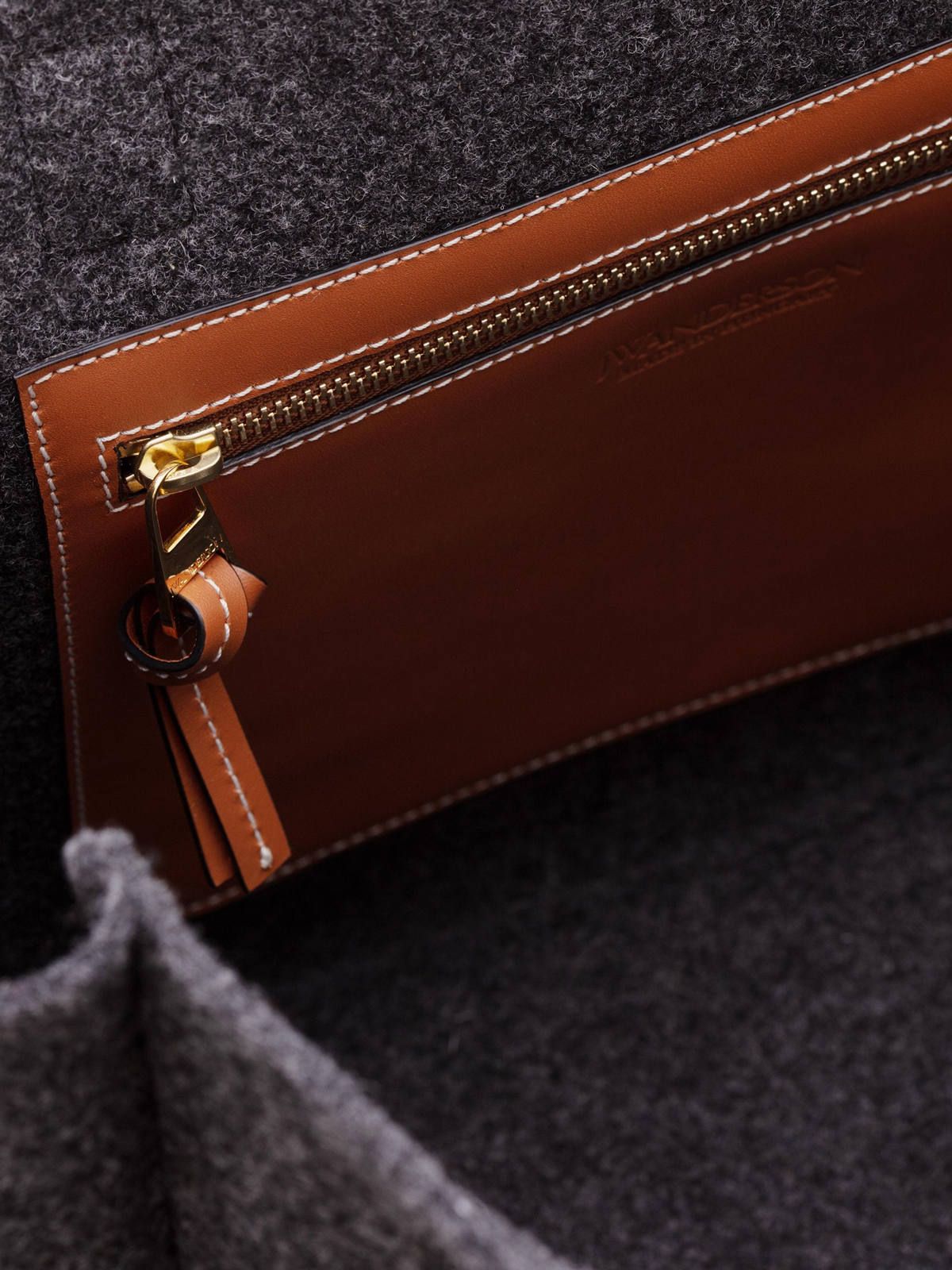 JW ANDERSON - ラスト1点 / BELT TOTE BAG / ベルト トート