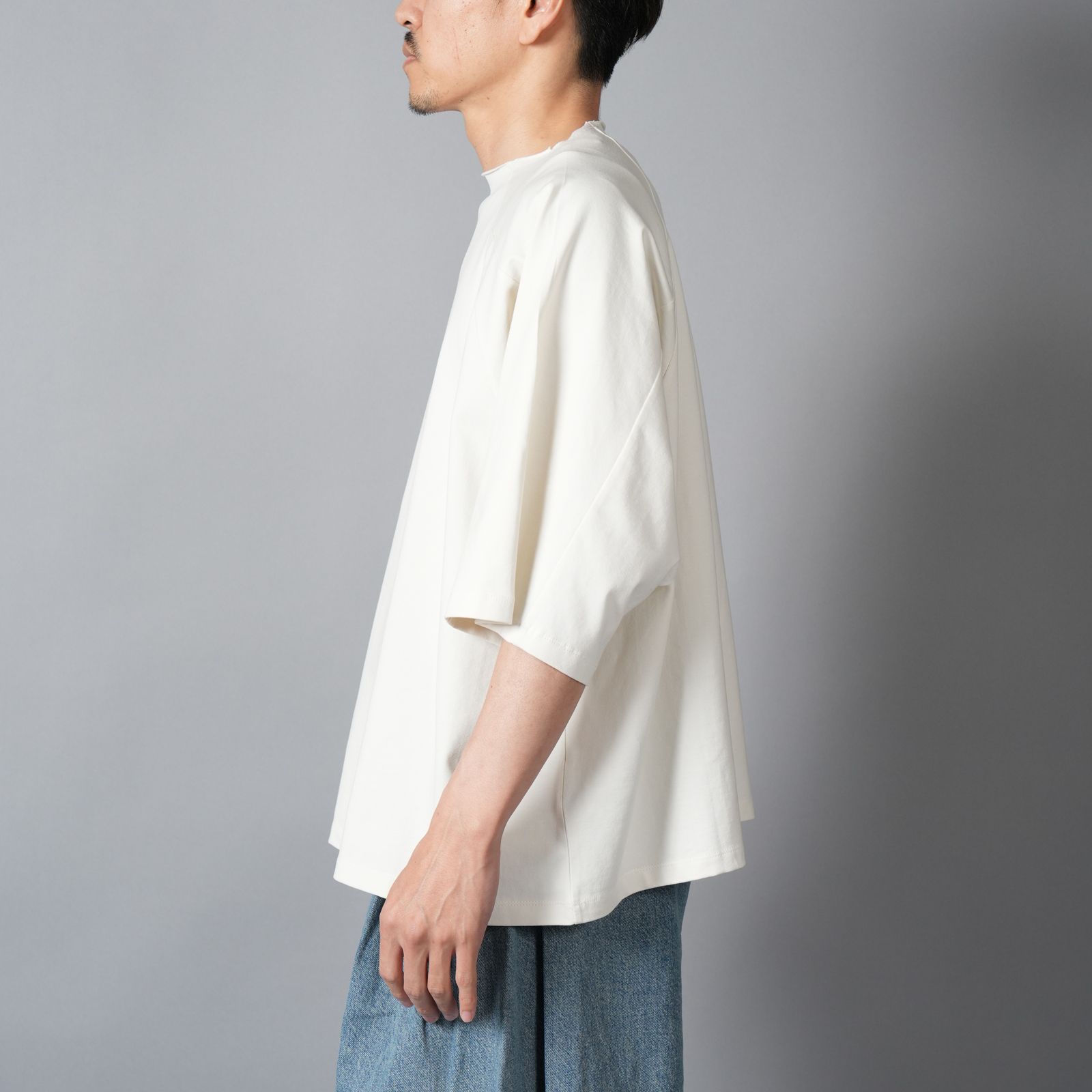 BOX CUT TEE / ボックスカットTシャツ (フラットホワイト)