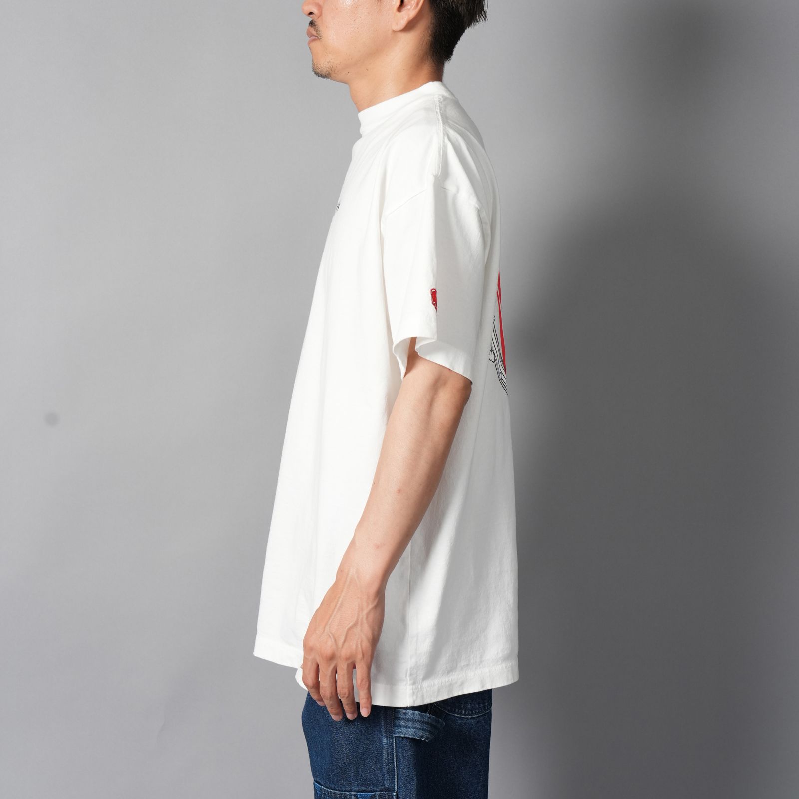 【コラボ】EU-MK1-0000-C06 / EU AB LOGO SS TEE  / WHITE / Tシャツ (ホワイト)