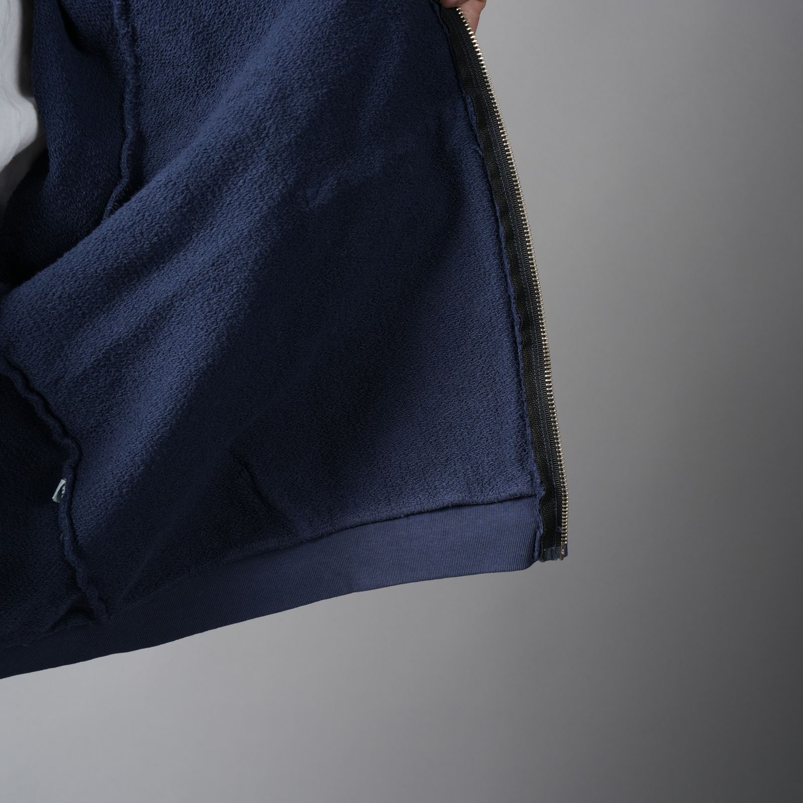 LEXI, zip up / ジップアップパーカー (ネイビーブルー)