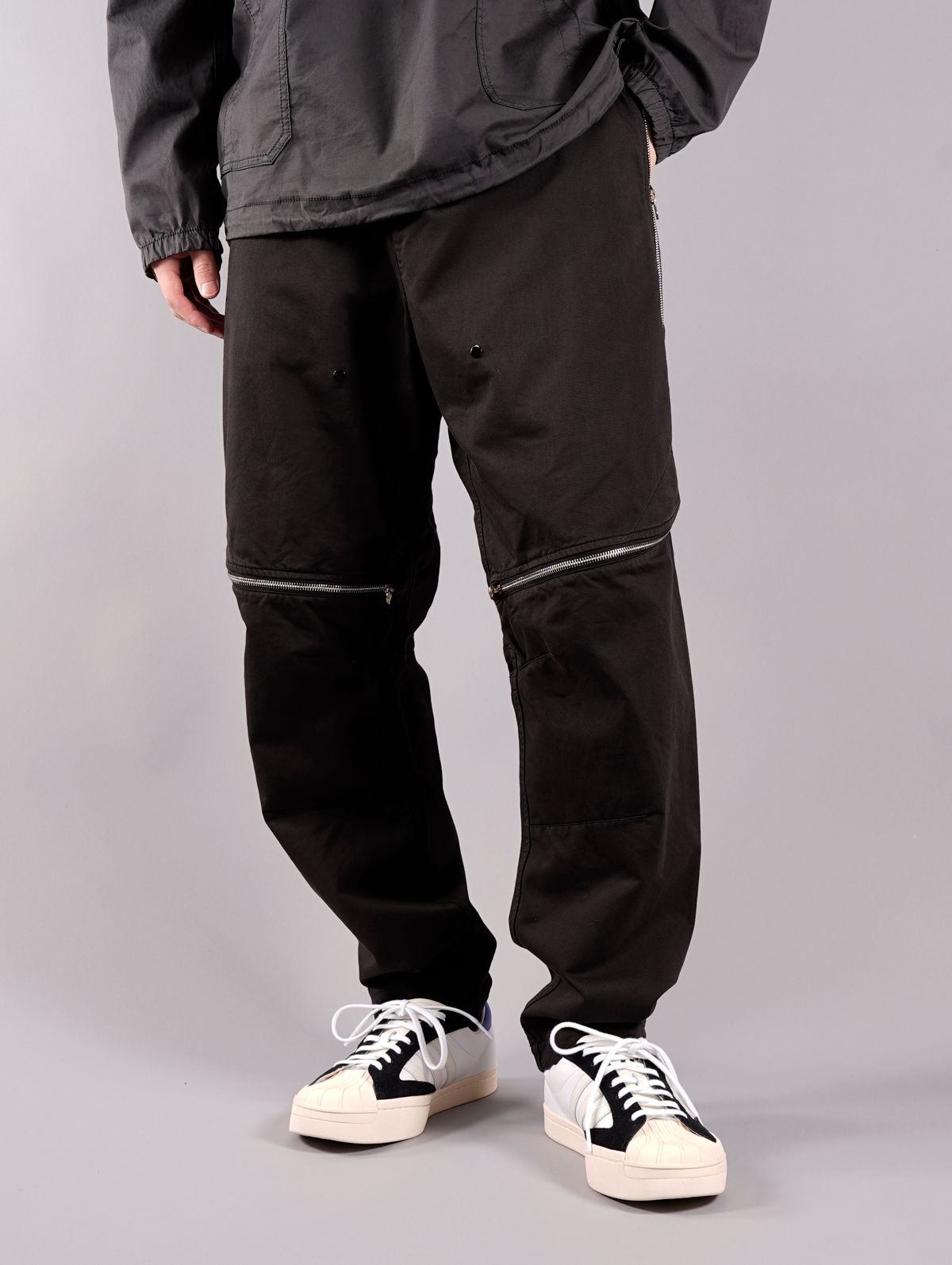 STONE ISLAND SHADOW PROJECT - ラスト1点 / VENT PANEL PANTS