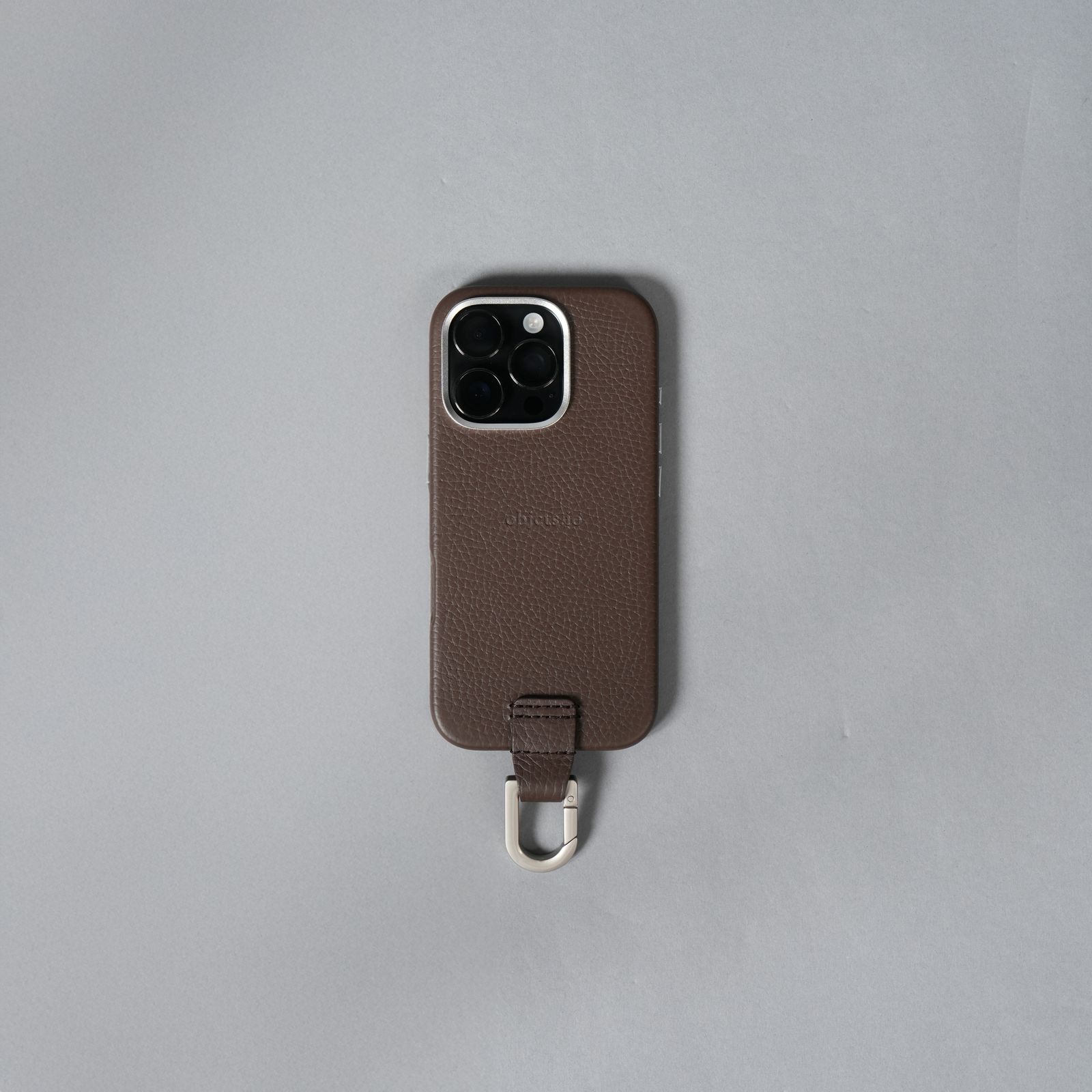 objcts.​io - 【再入荷】カラビナ付iPhoneケース [iphone 16/15