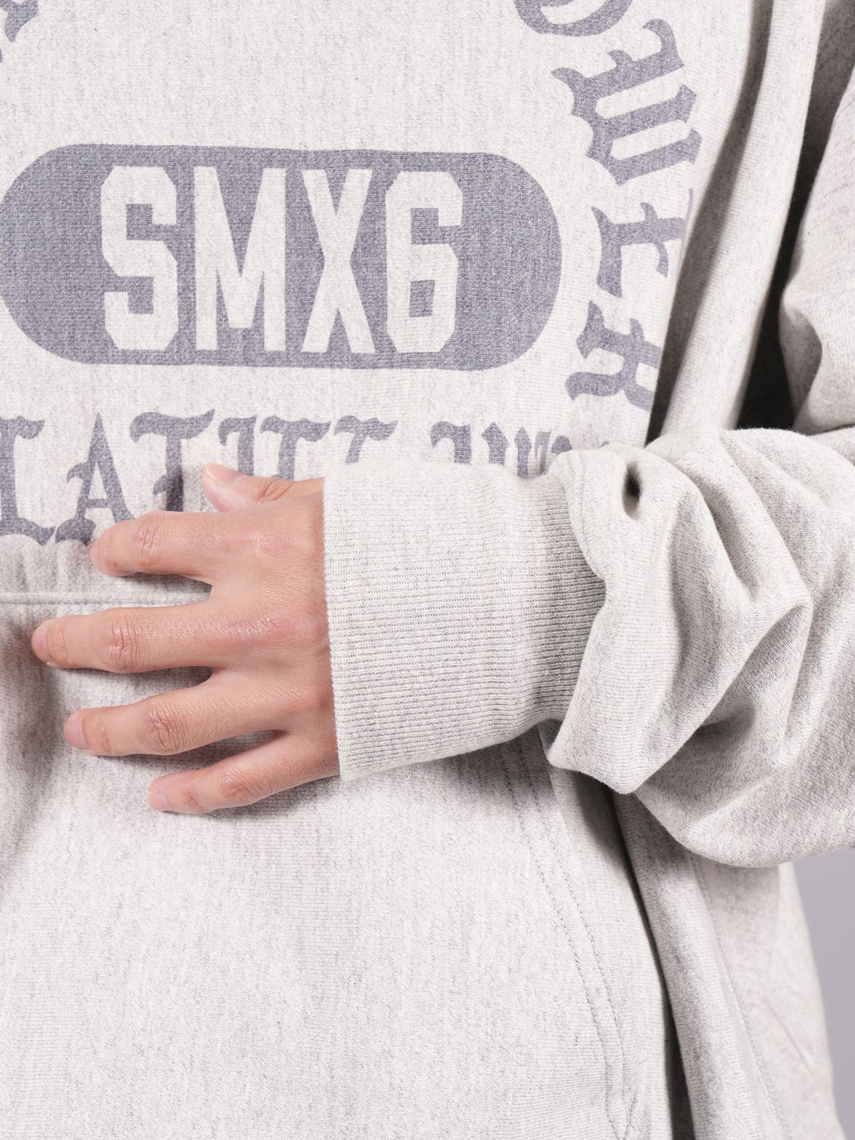 【ラスト1点】 SM-S23-0000-045 /  HOODIE UNKNOW POWER / フーディー  (グレー)