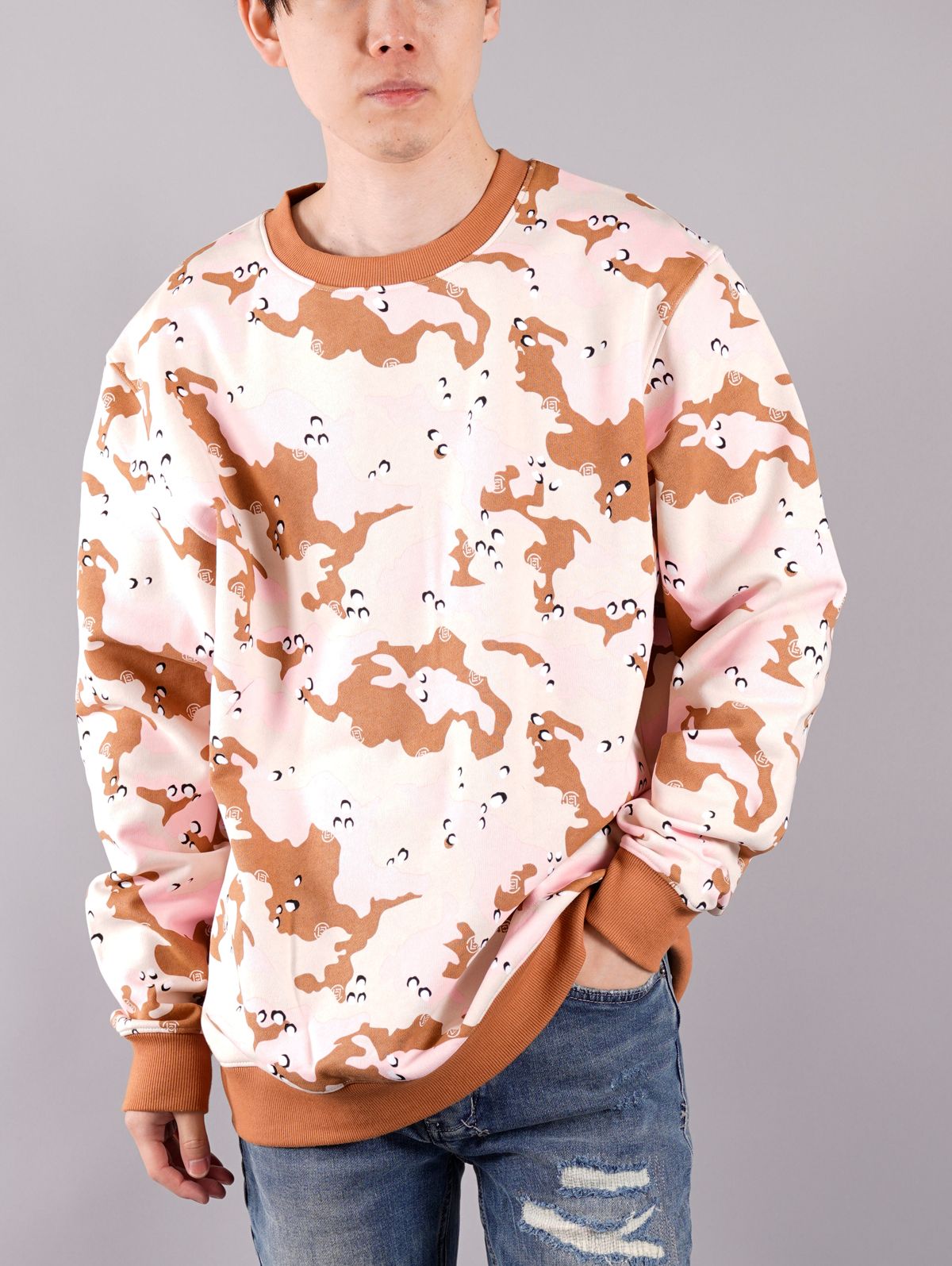 Clot - ラスト1点 / ICE-CREAM CAMO CREWNECK SWEAT / アイスクリーム カモ クルーネック スウェット  (カーキ) | Confidence